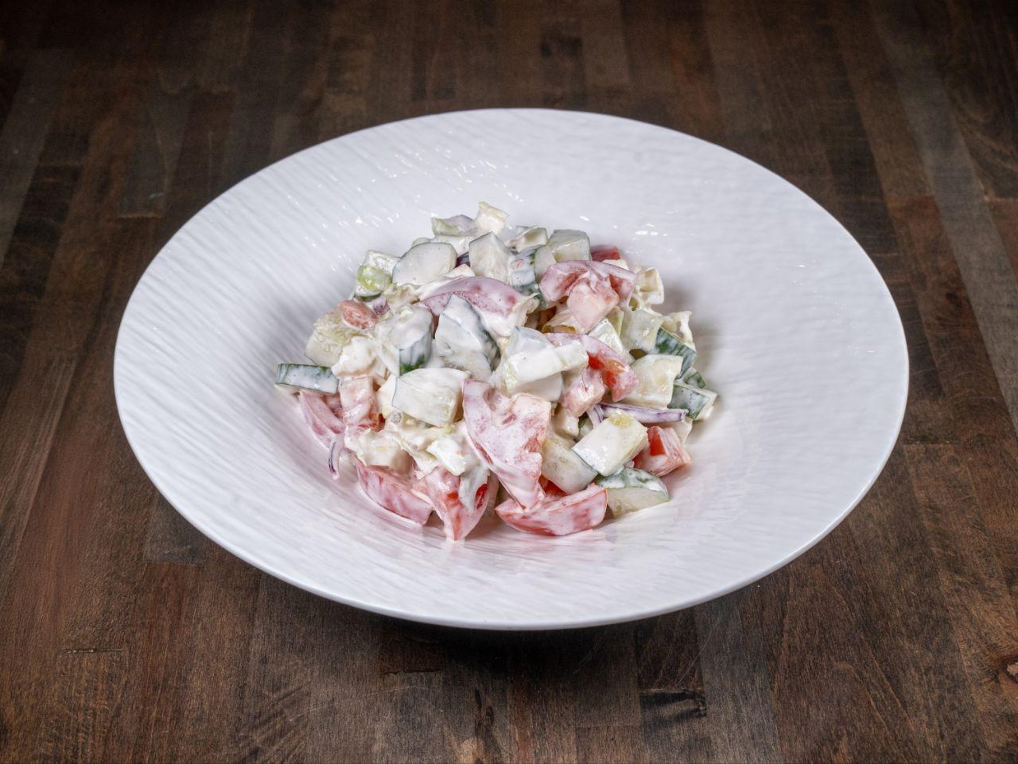 Fresh Salad with Sour Cream