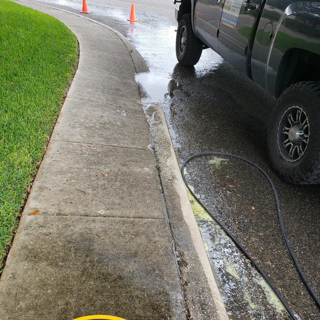 Mr PowerWash & Lawn Maintenance Photo