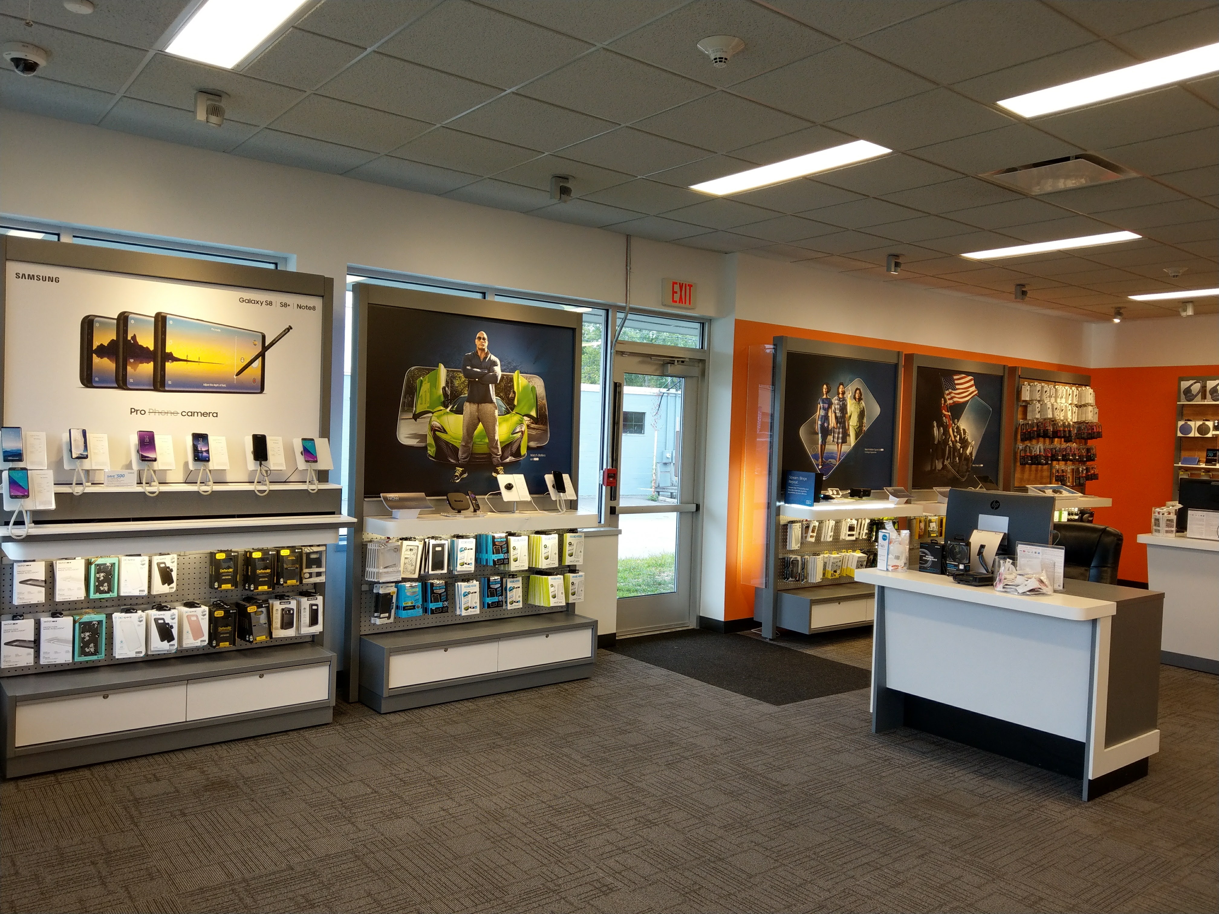 AT&T Store Photo