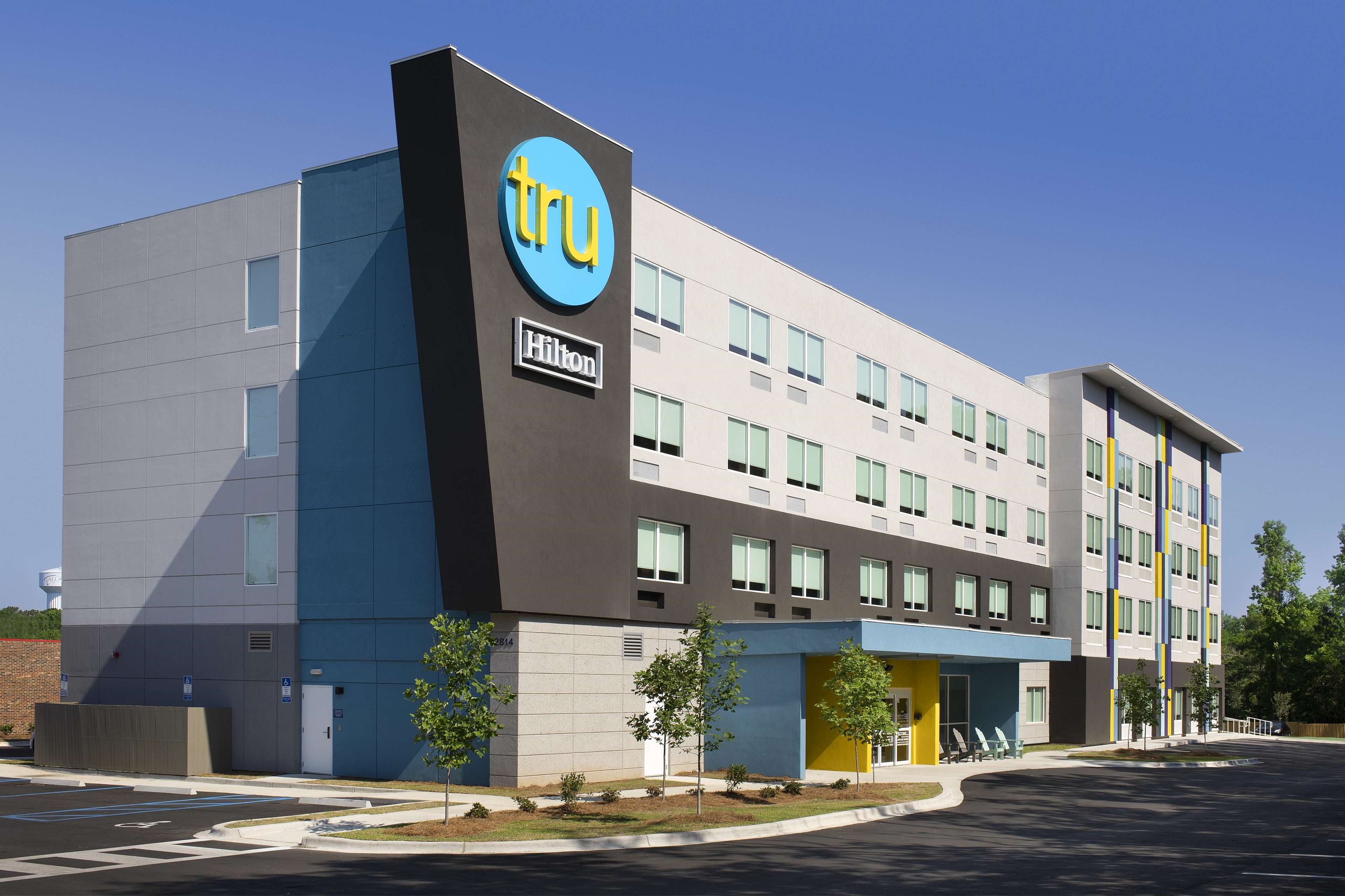 Tru by Hilton Tallahassee Central Photo