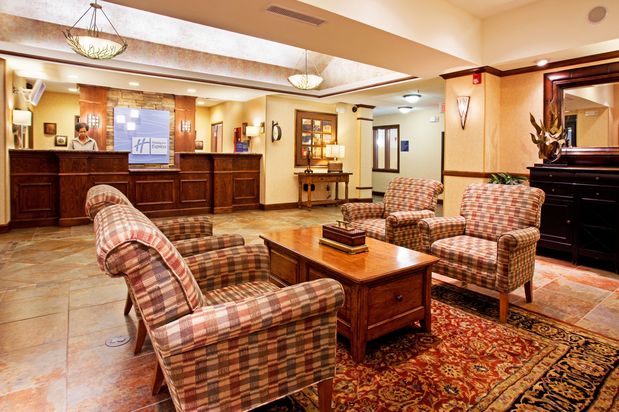 Images Holiday Inn Express Tooele