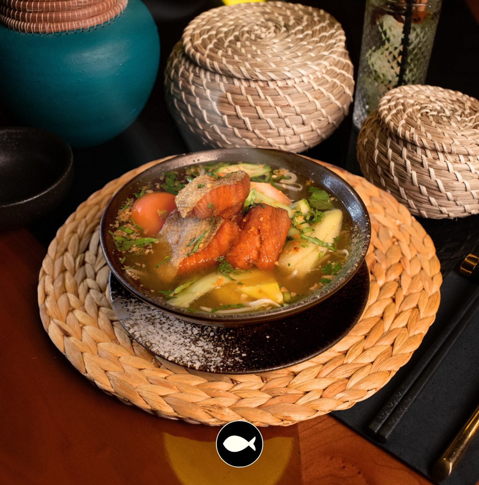 King Salmon Sour Soup / Canh Chua Cá Hồi Miền Tây
