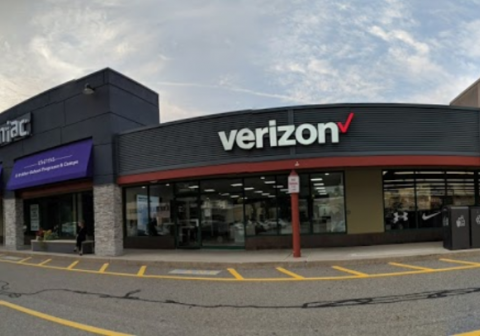 Verizon Authorized Retailer - IM Wireless Photo