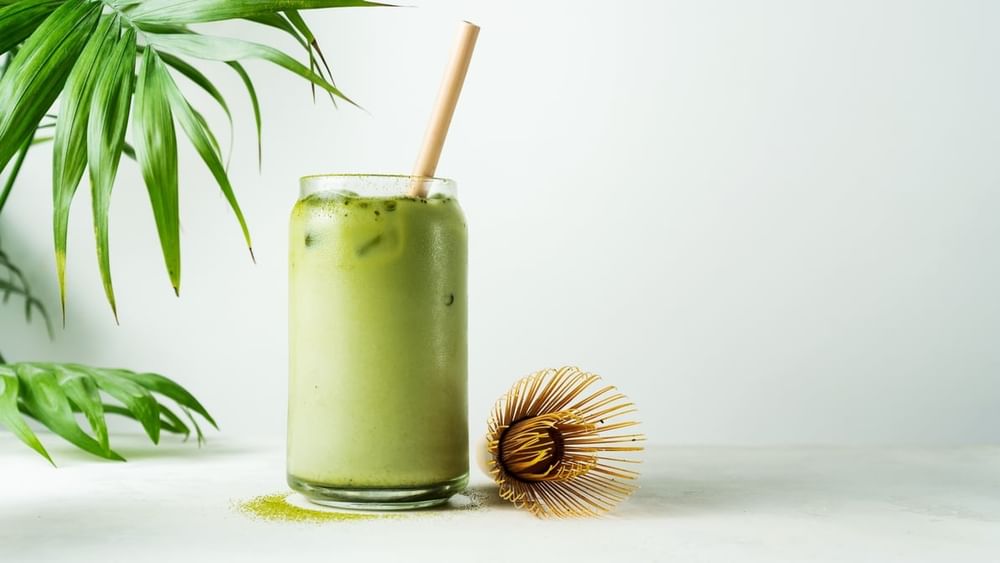 Iced Green Tea Matcha Latte