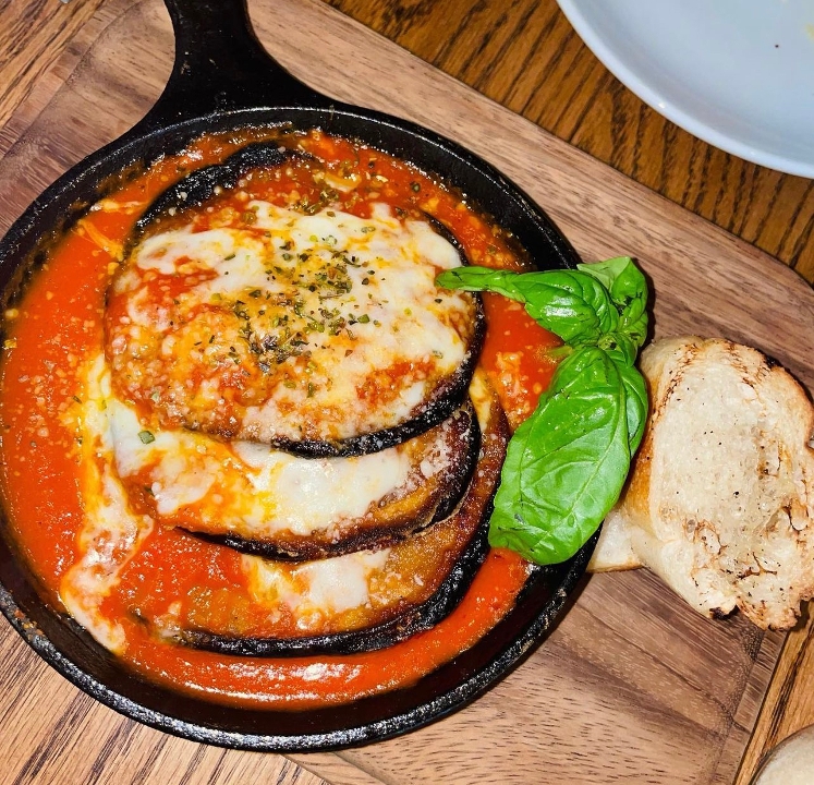 Melanzane Parmigiana