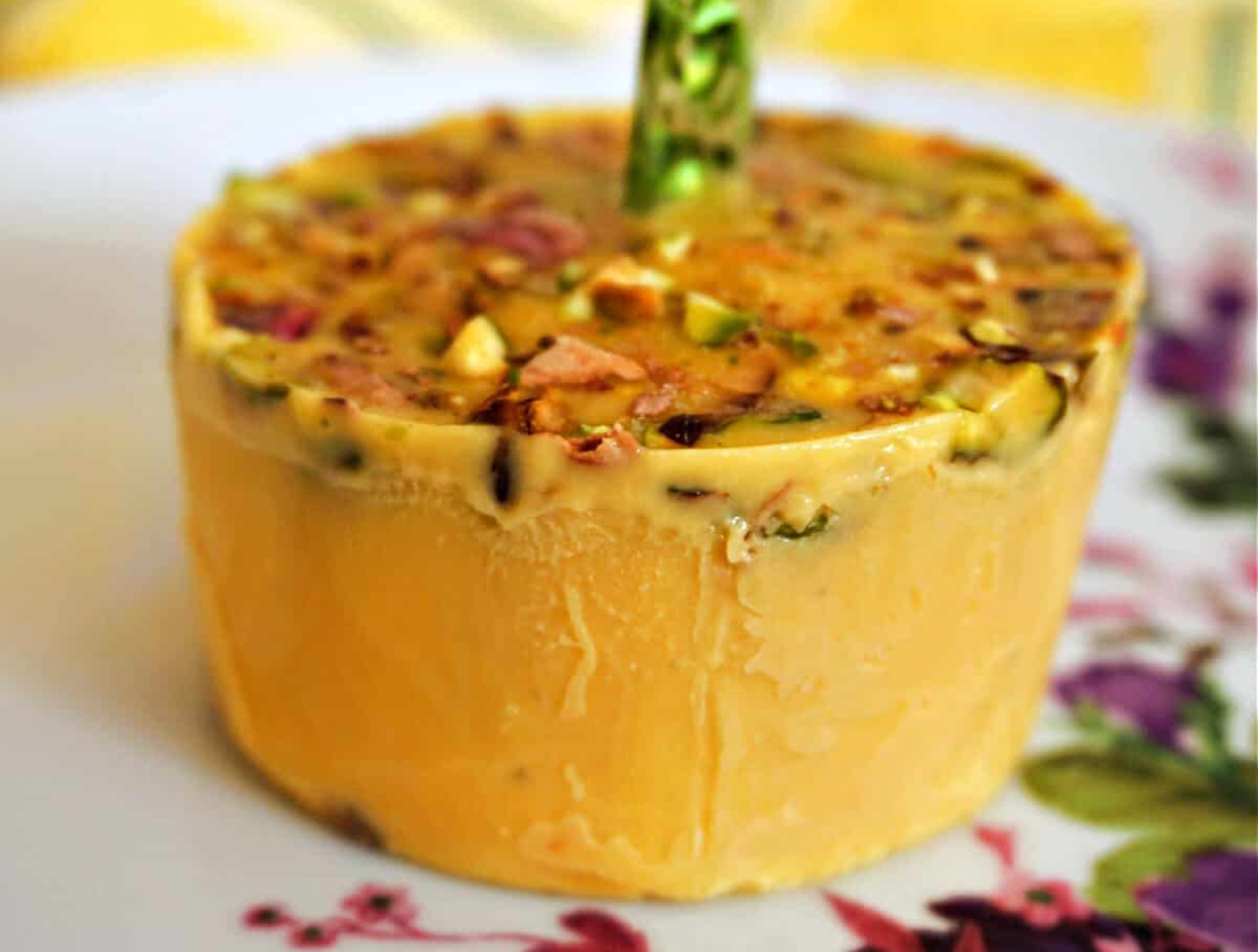 Kulfi (Mango or Pistachio)
