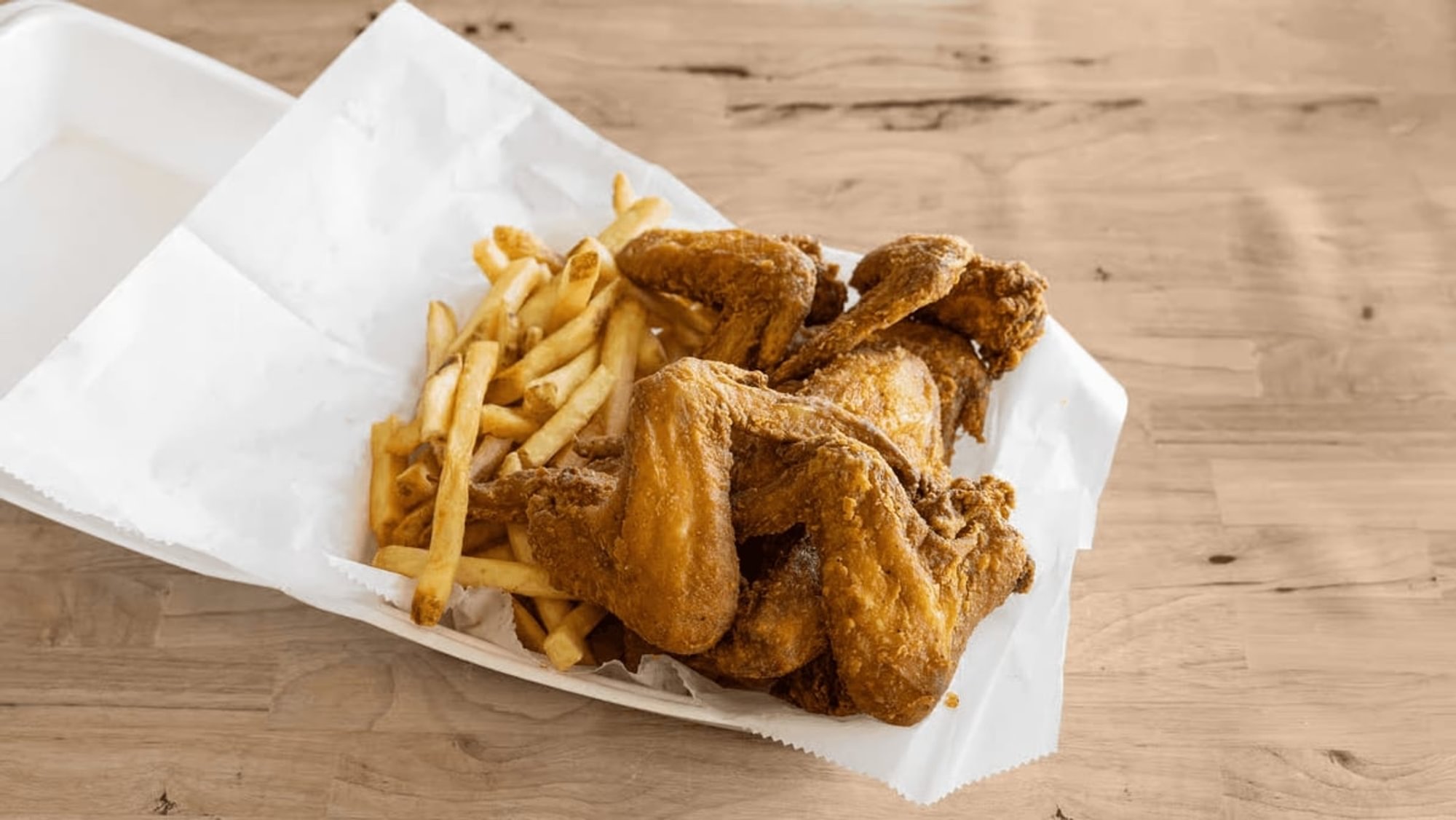 Party Wings with Fries