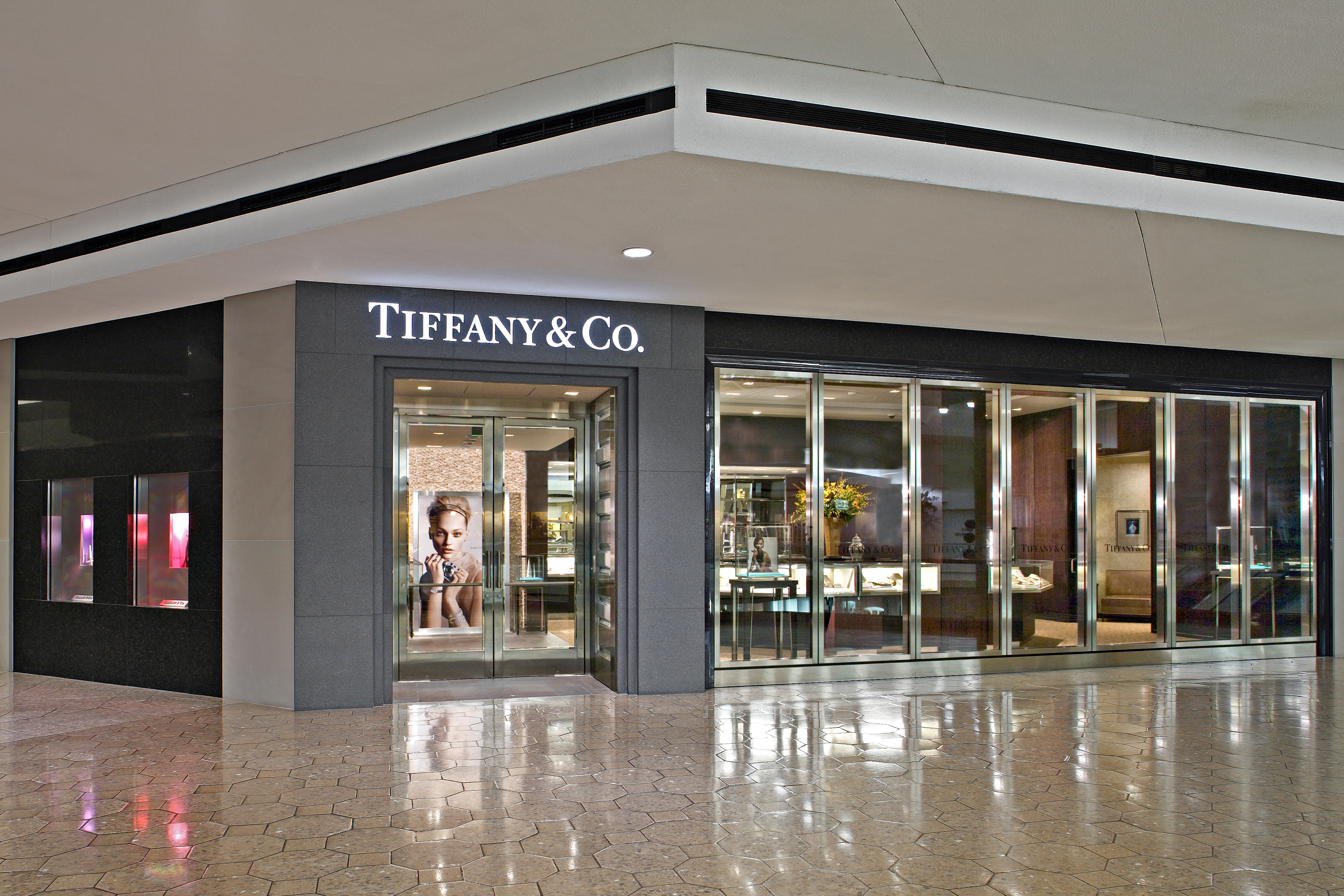 tiffany westfarms mall