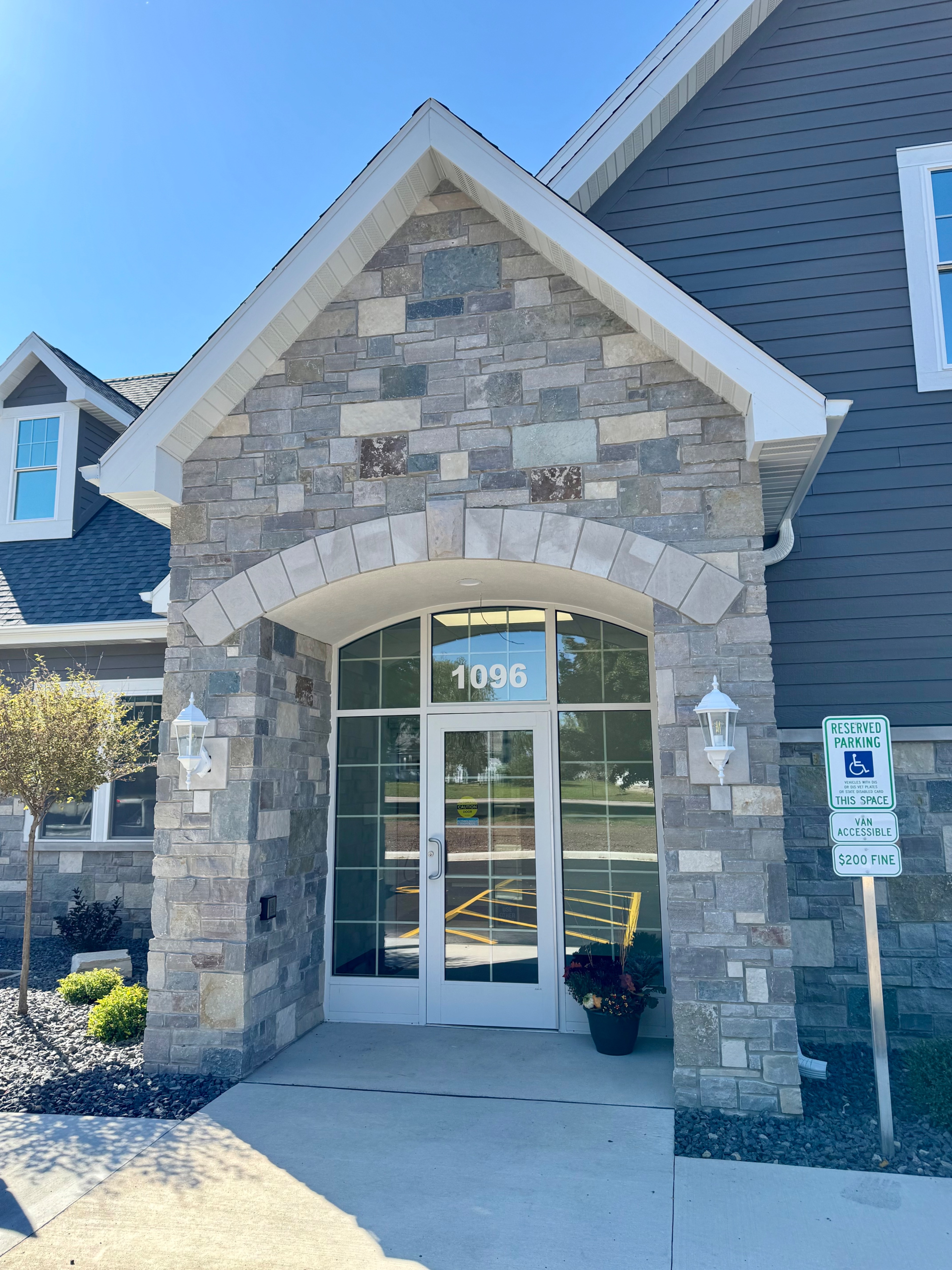 Sarauer Family Dental Image