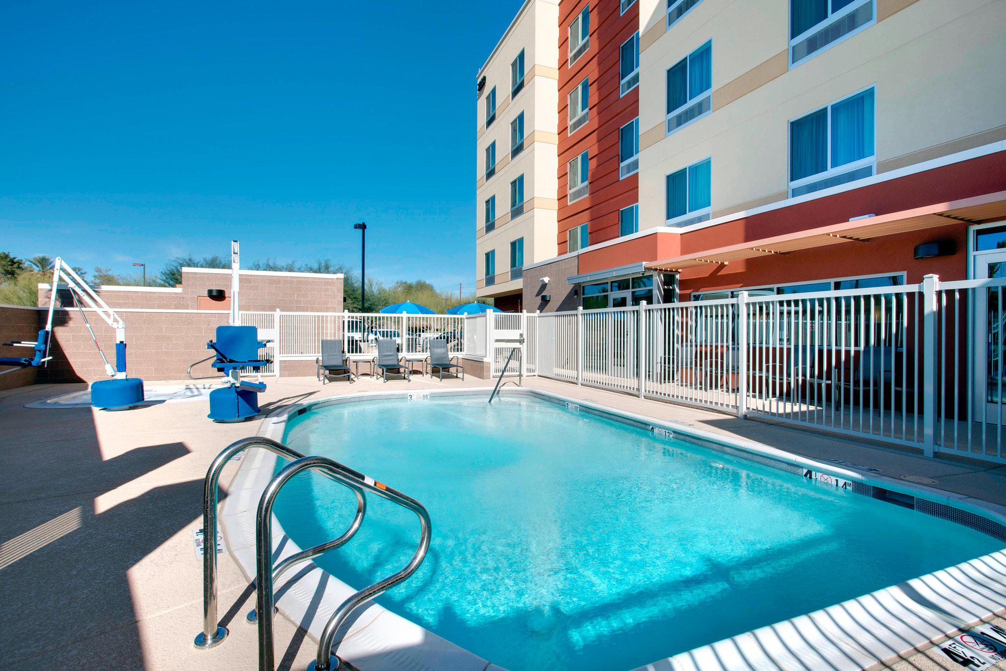 Fairfield Inn & Suites by Marriott Phoenix Tempe/Airport Photo