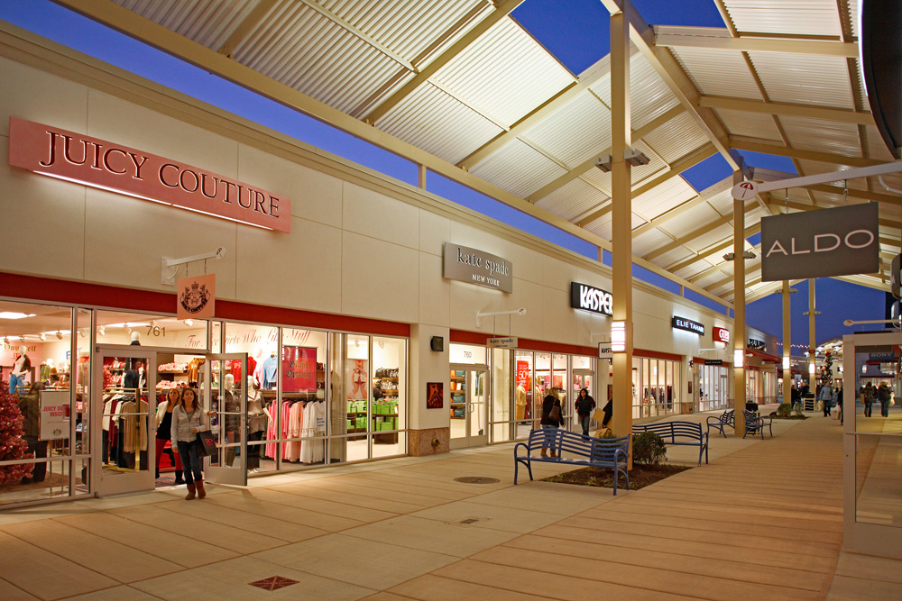 jersey shore outlets tinton falls new jersey