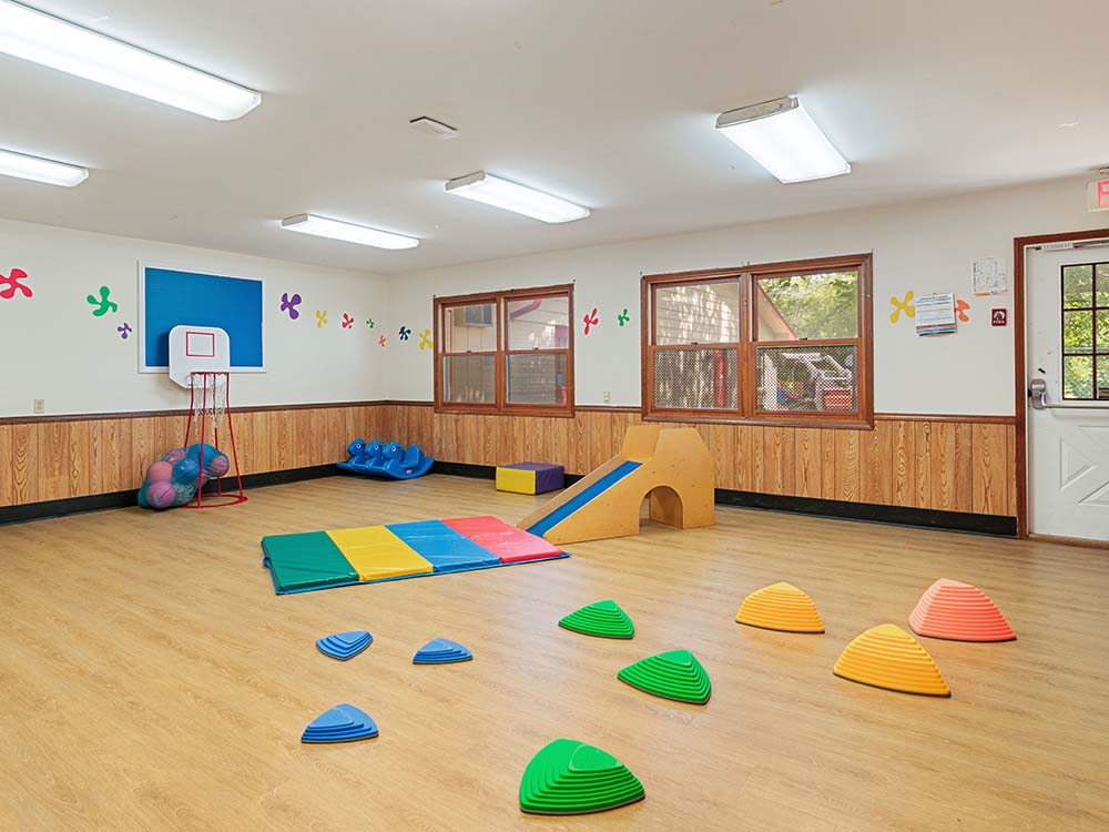 Skyrise School on High School Road Image