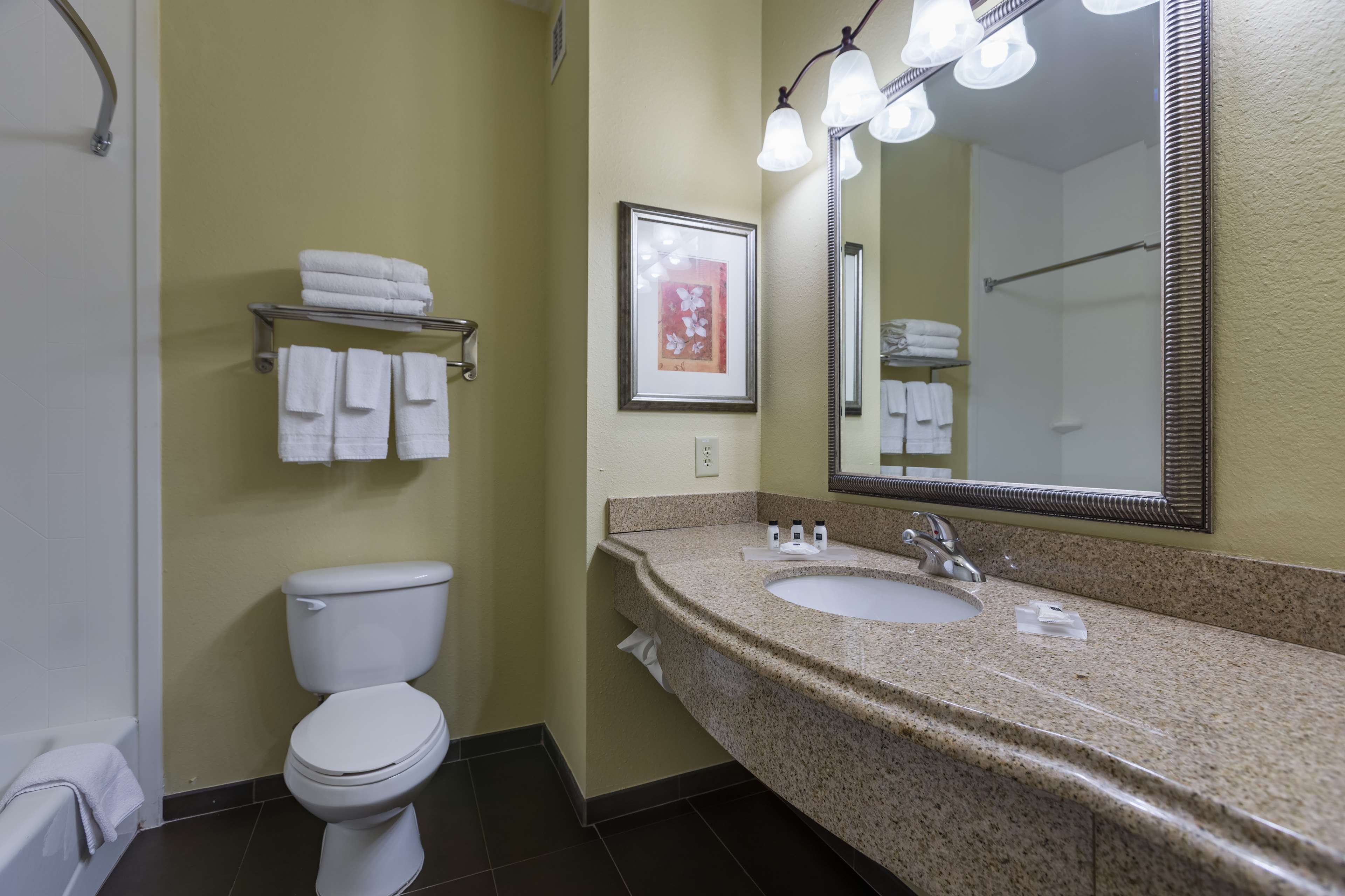 Country Inn & Suites by Radisson, San Marcos, TX Photo