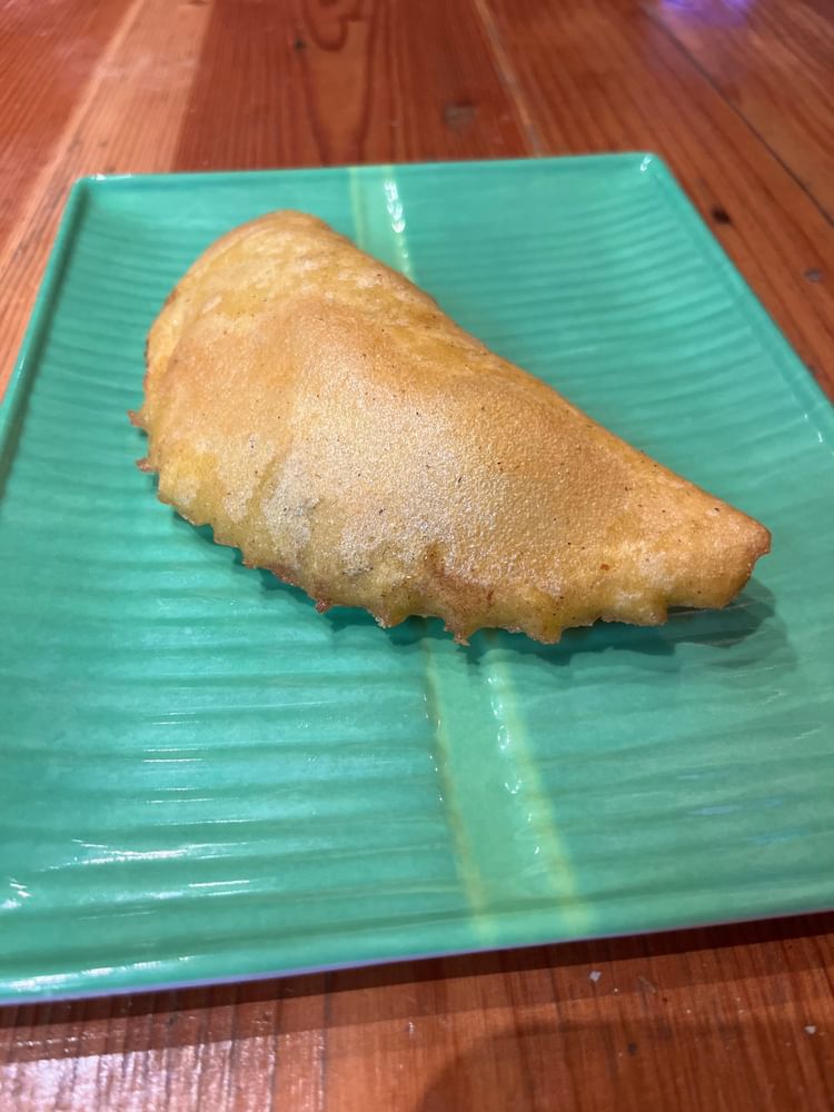 Domino Empanada (H. Hour)