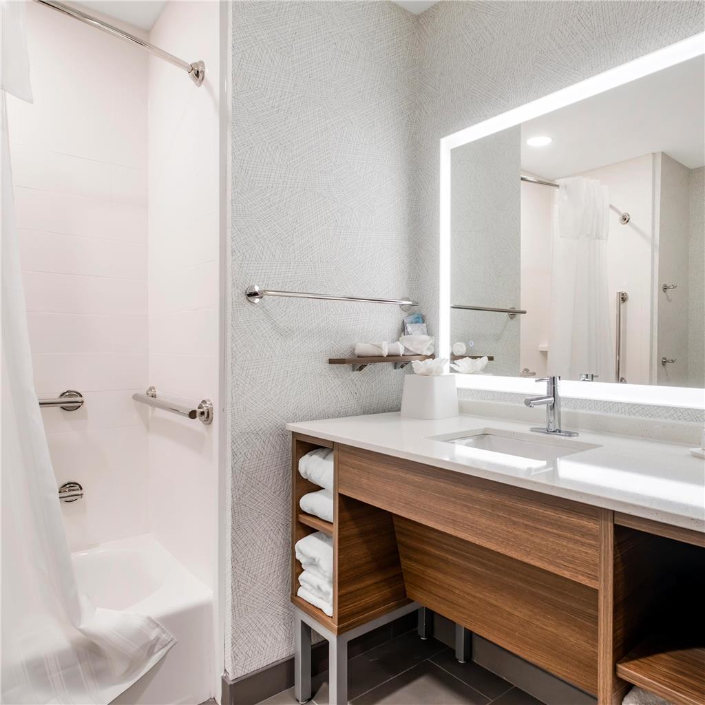 Home2 Suites by Hilton Richmond, KY Image