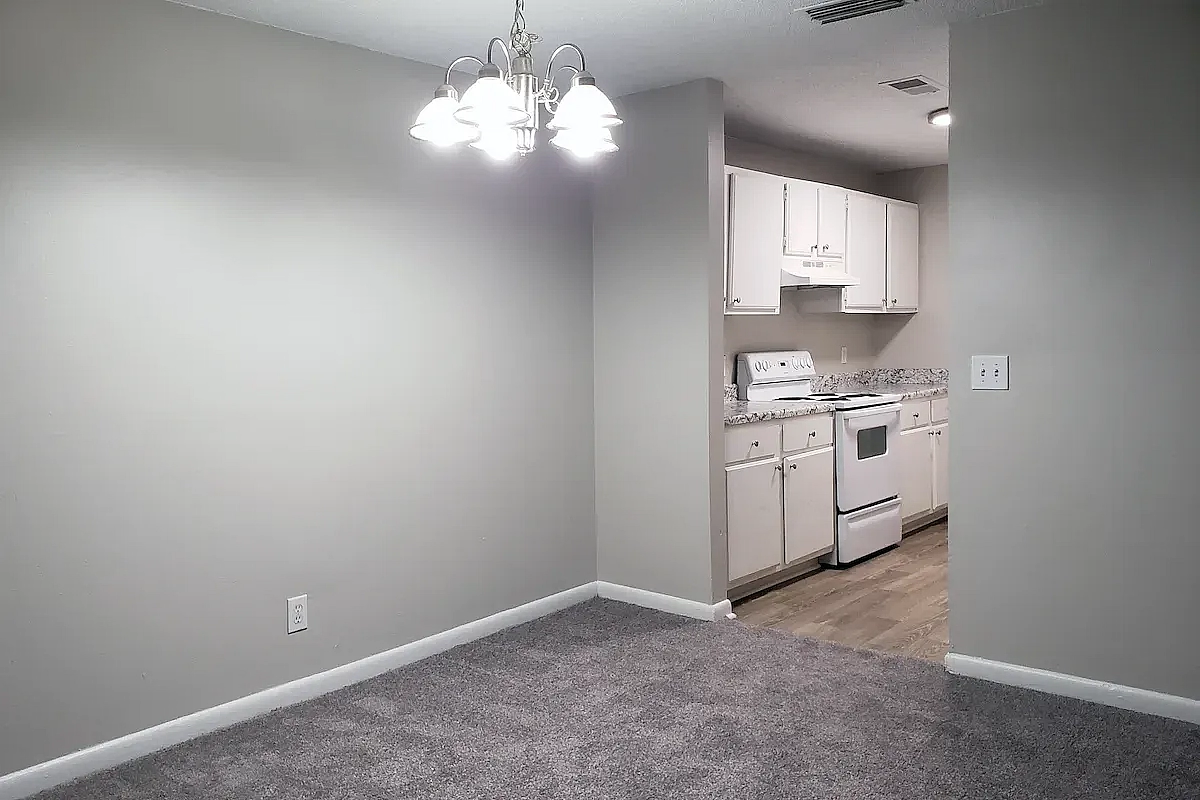 The Bluffs Apartments Image