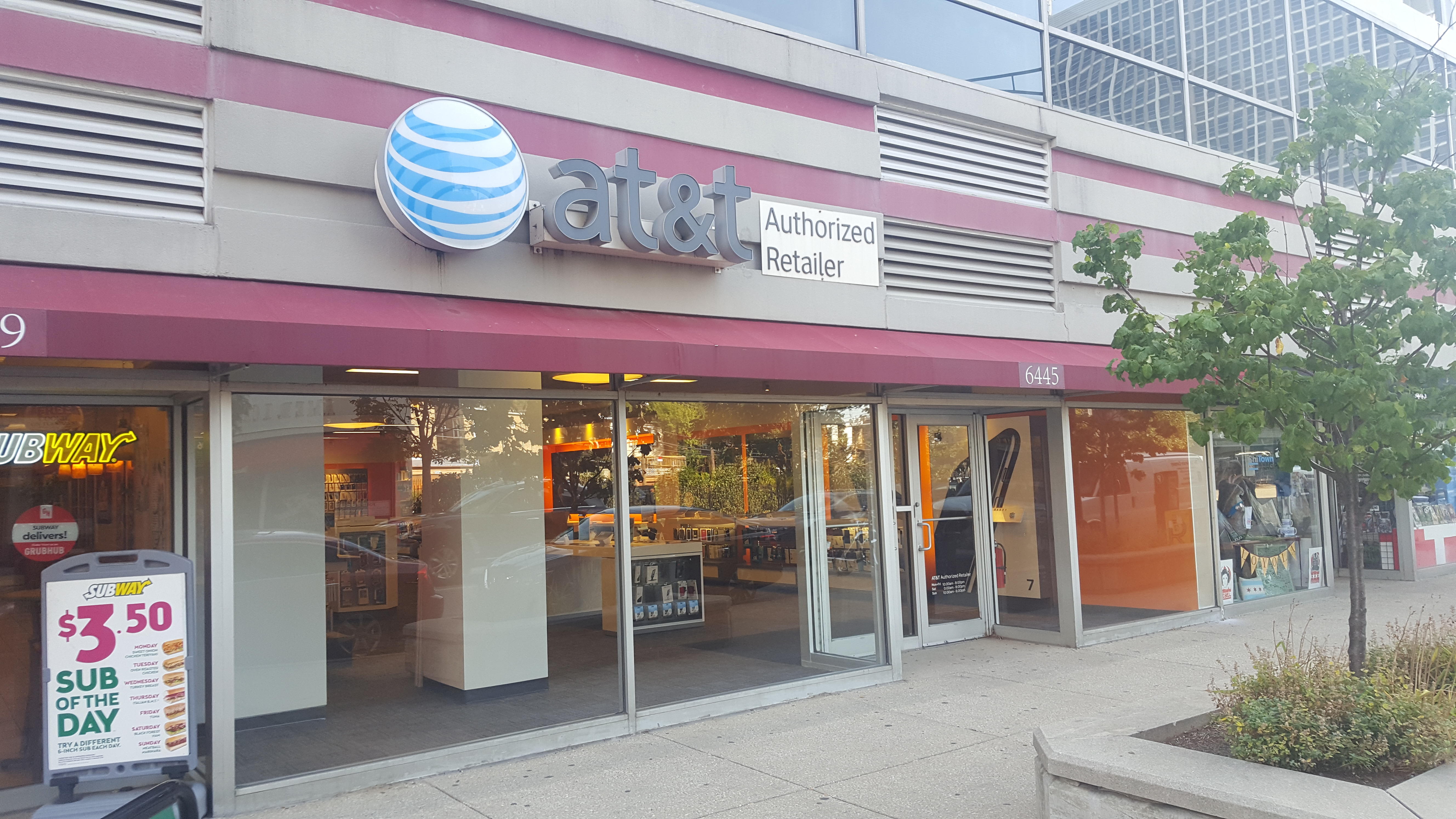 AT&T Store Photo