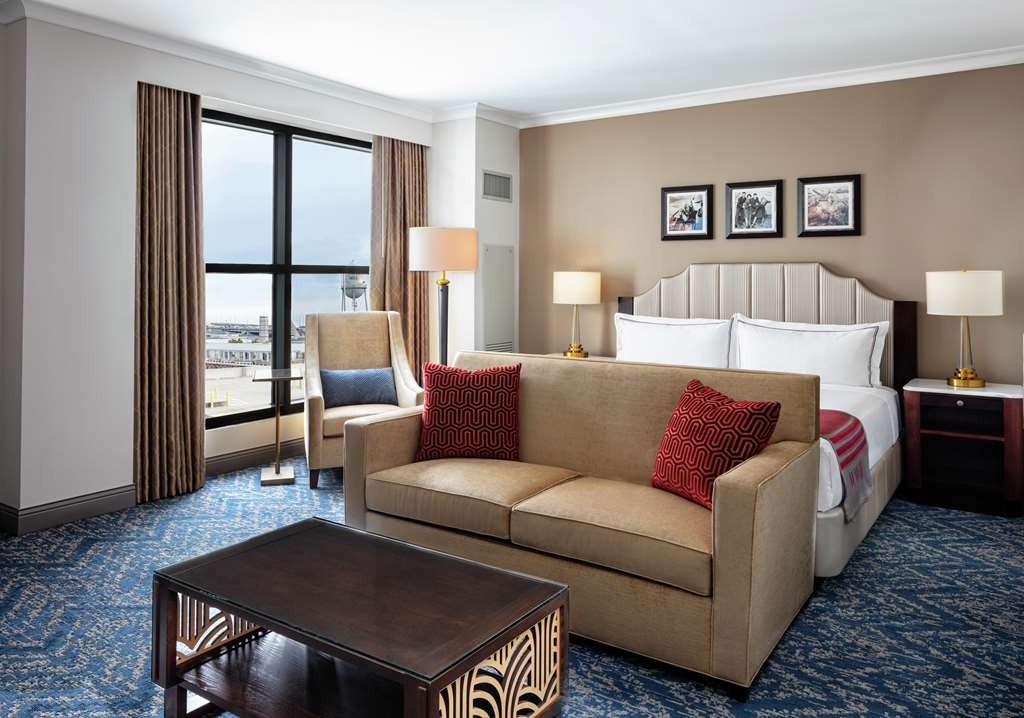 The Higgins Hotel New Orleans, Curio Collection by Hilton Image