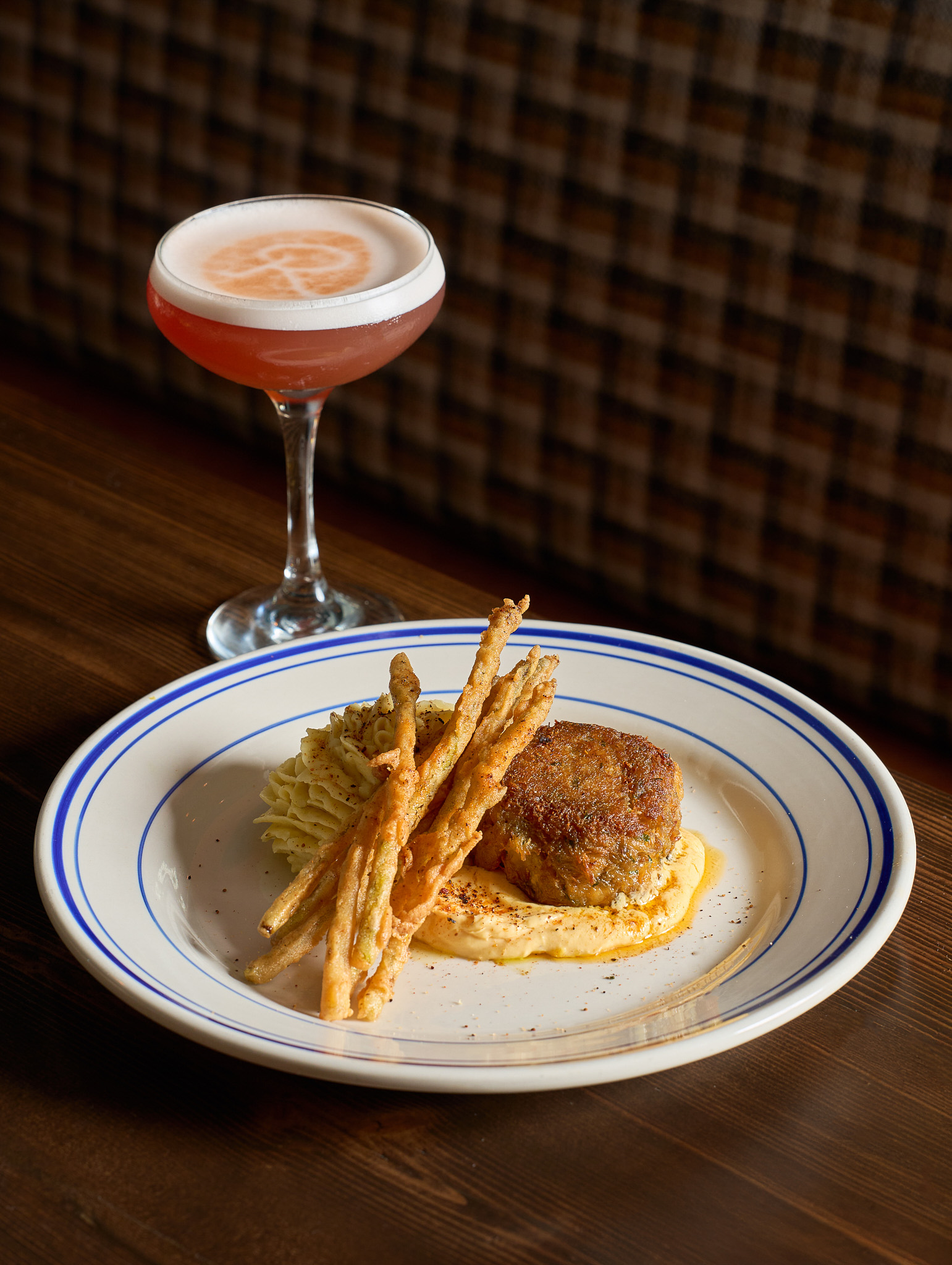 CRAB CAKE