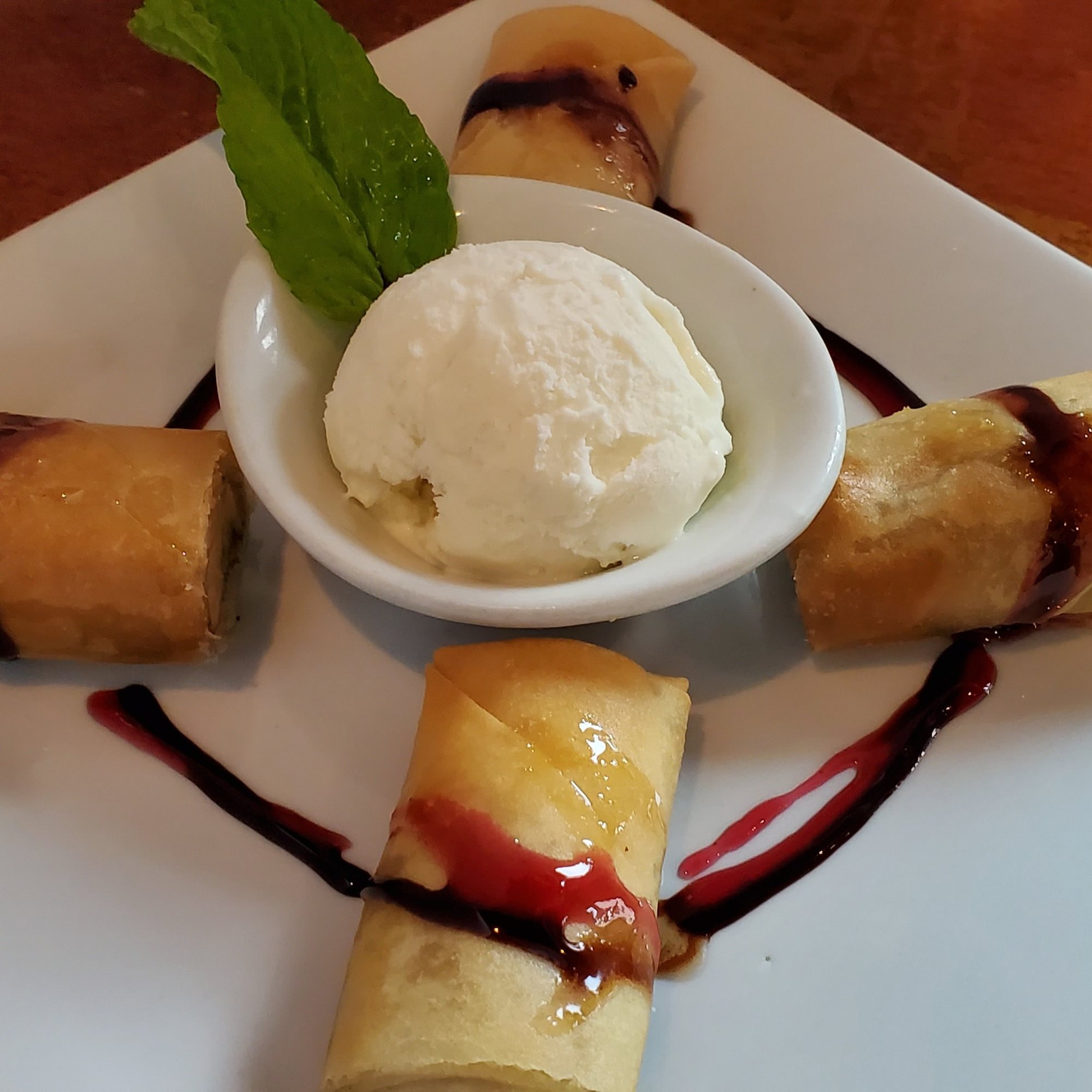 Fried Banana w/ Ice Cream