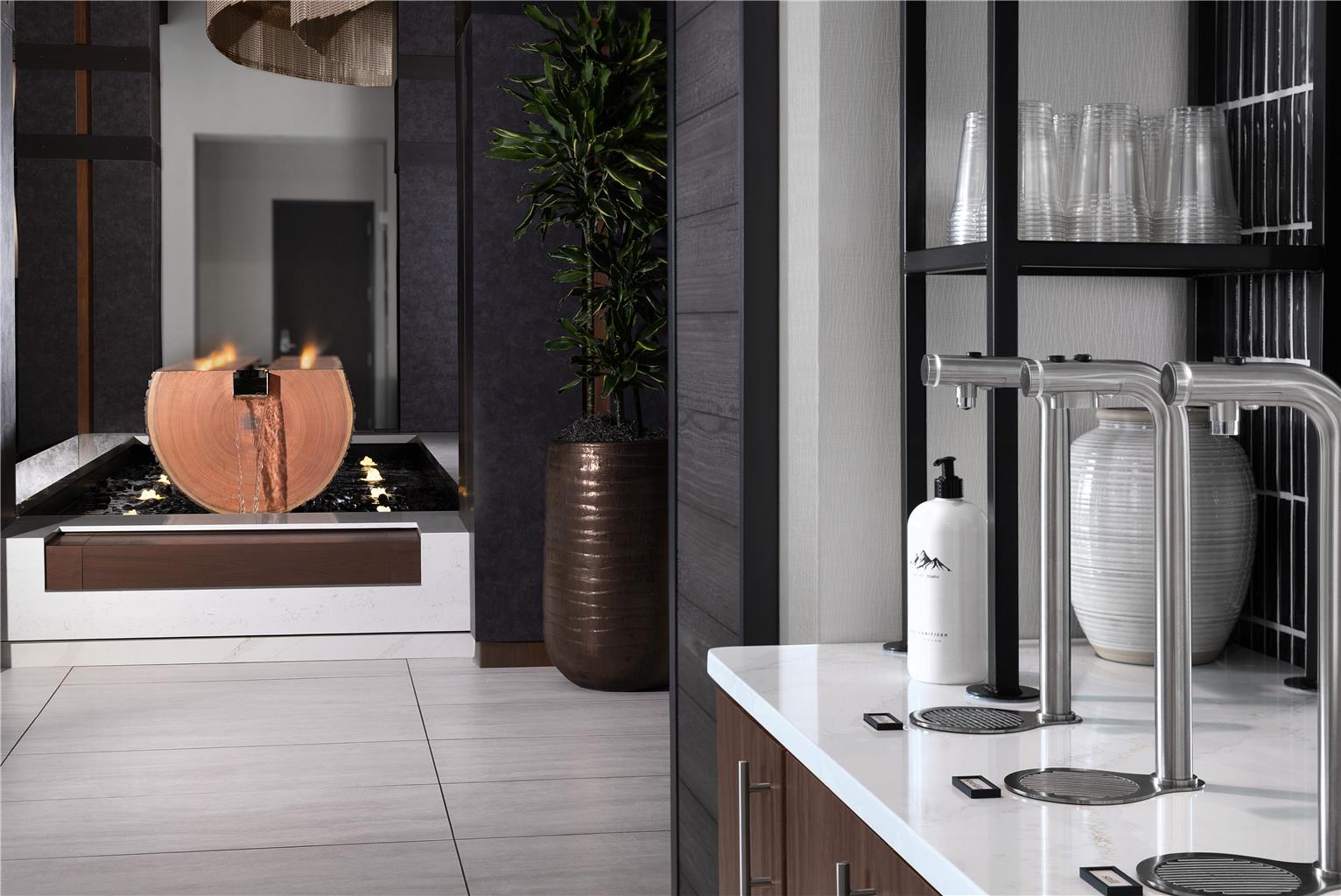 Tempo by Hilton Pigeon Forge Image