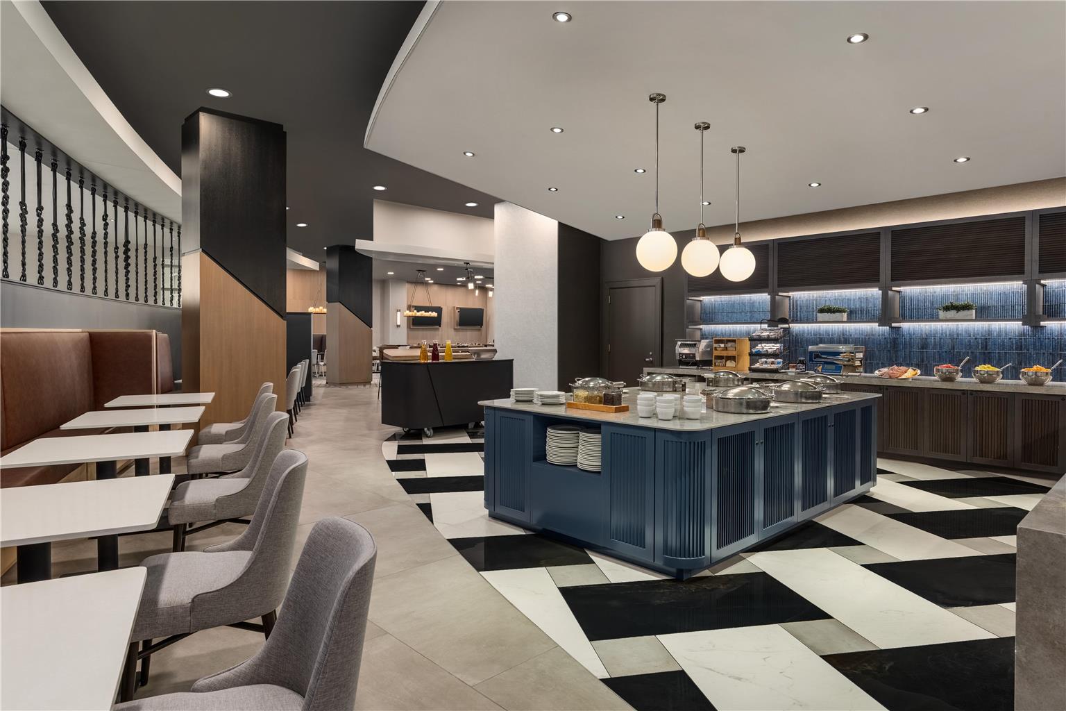 Hilton Baltimore BWI Airport Image