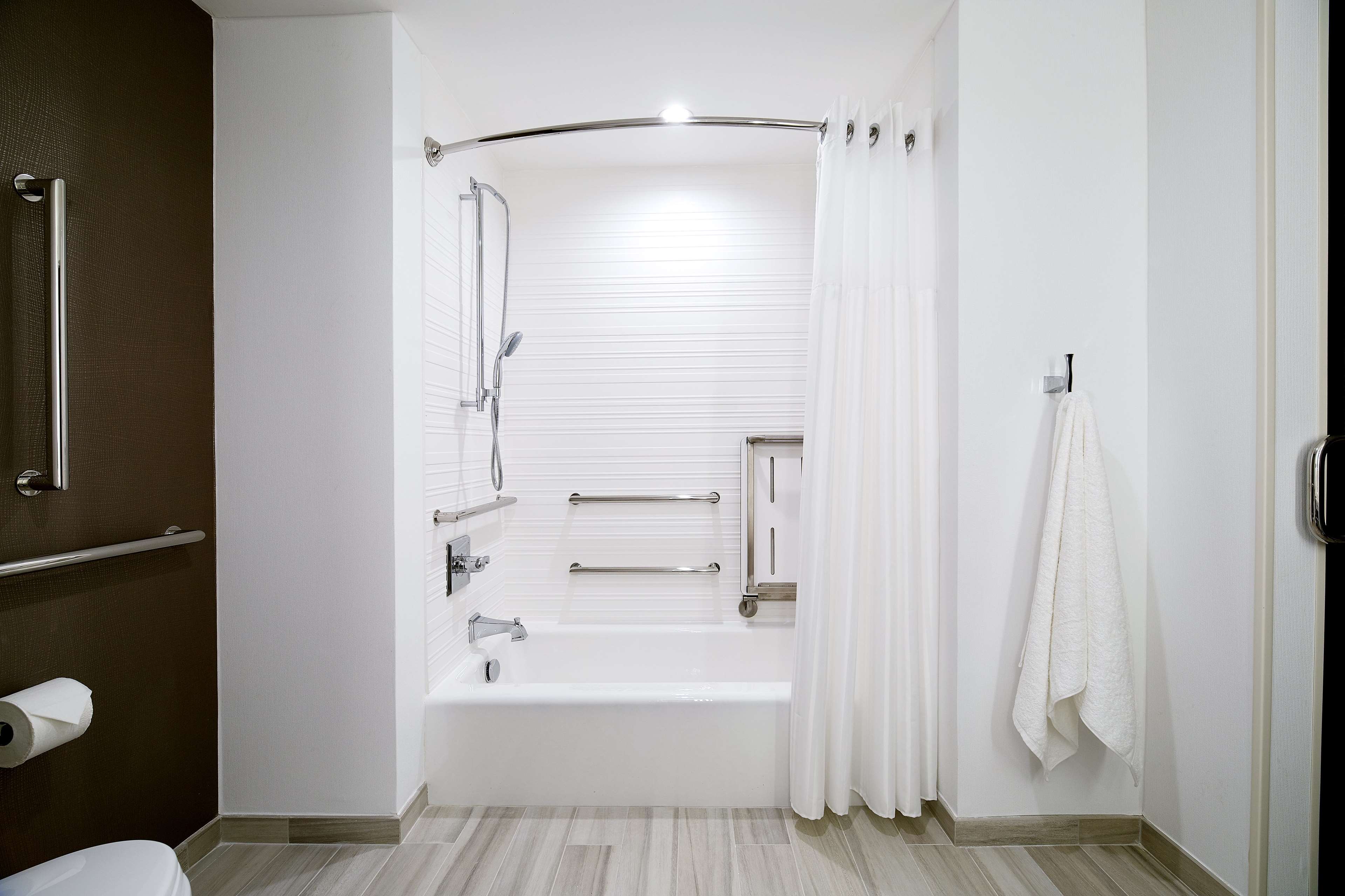 Hilton Garden Inn Roslyn Photo