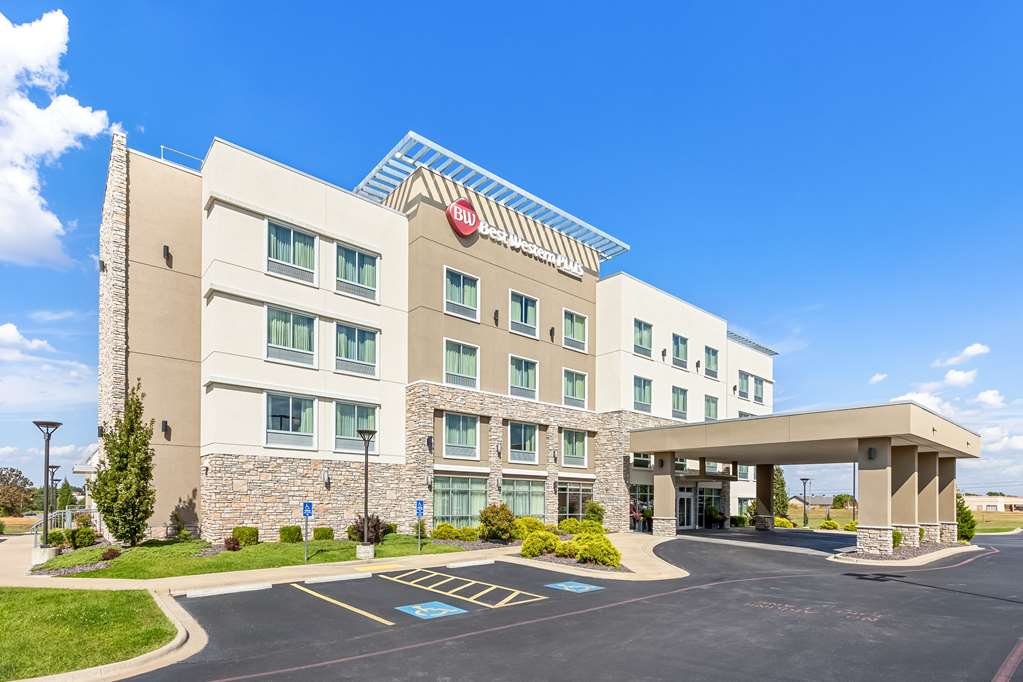 Best Western Plus Bolivar Hotel & Suites Image