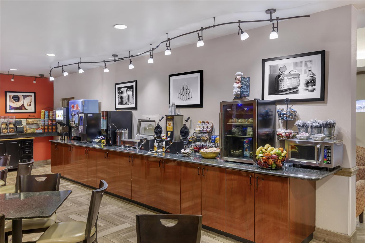 Best Western Plus Suites-Greenville Image