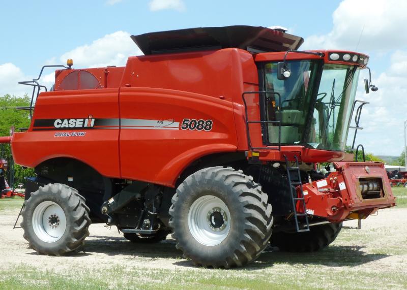 2010 Case IH 5088
