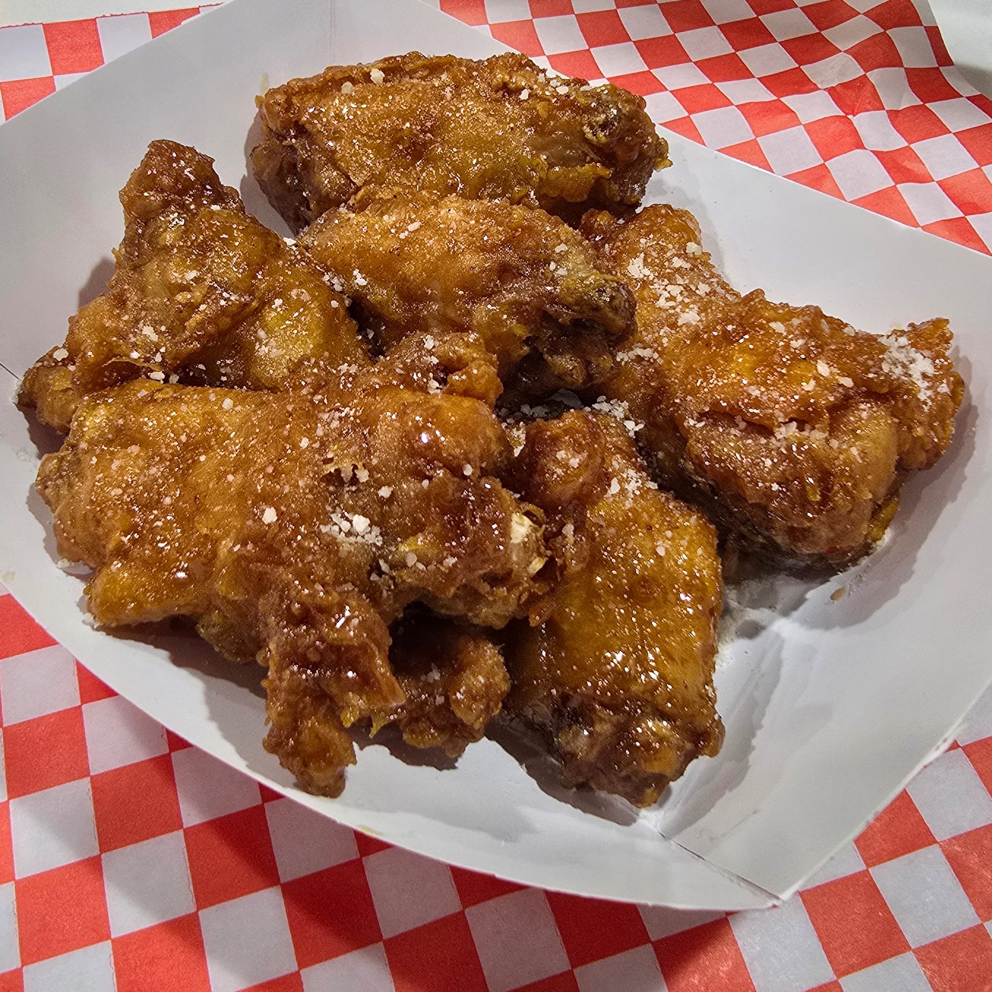 LEGEND WINGS