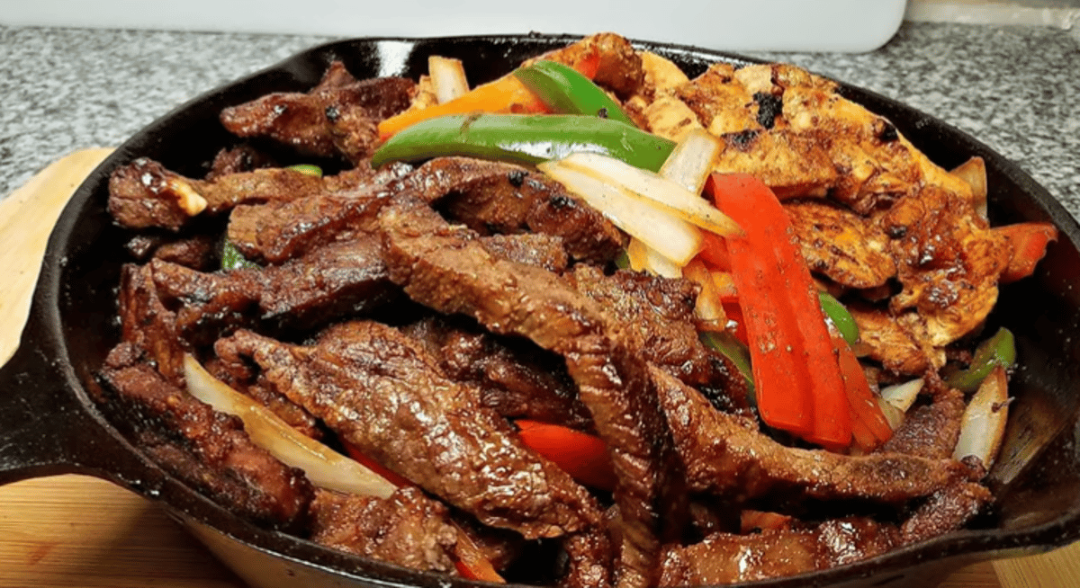Mix Fajitas (Chicken & Steak)