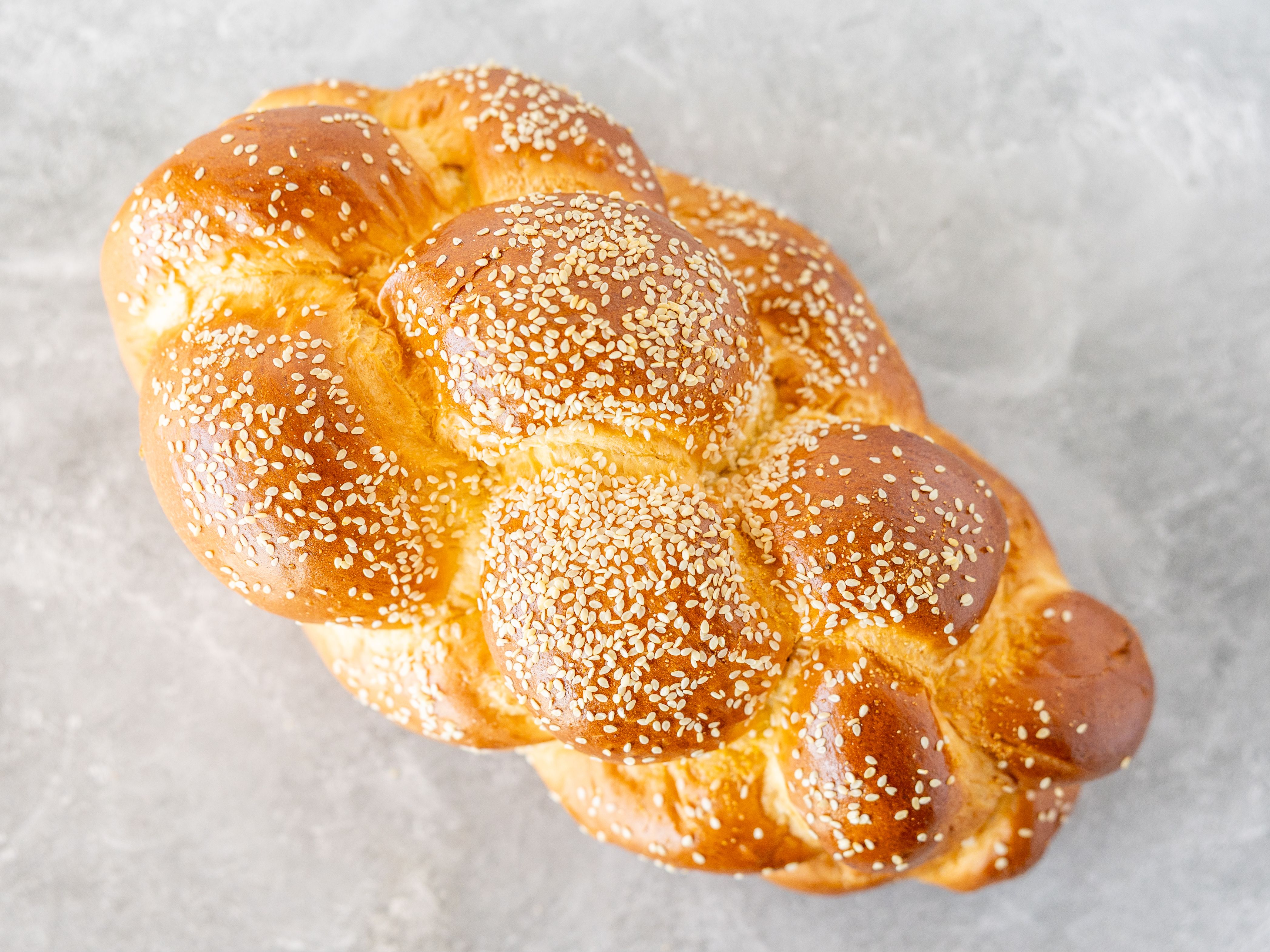 Large Egg Challah Sesame