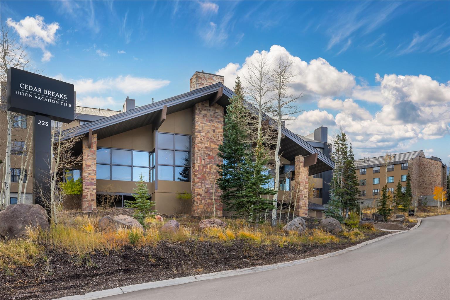 Hilton Vacation Club Cedar Breaks Brian Head Image