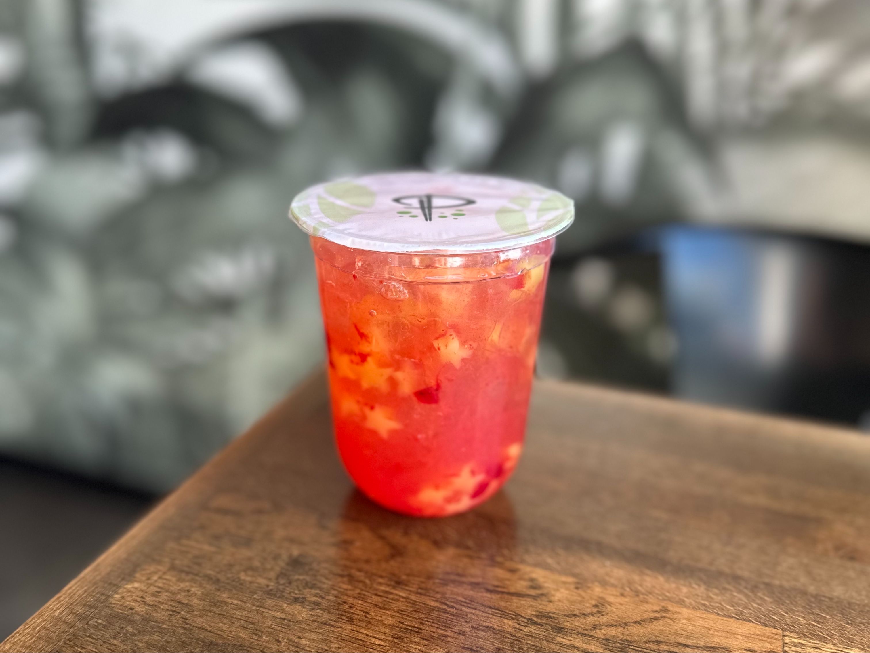 Strawberry Lime Soda w/Mango Star Jelly