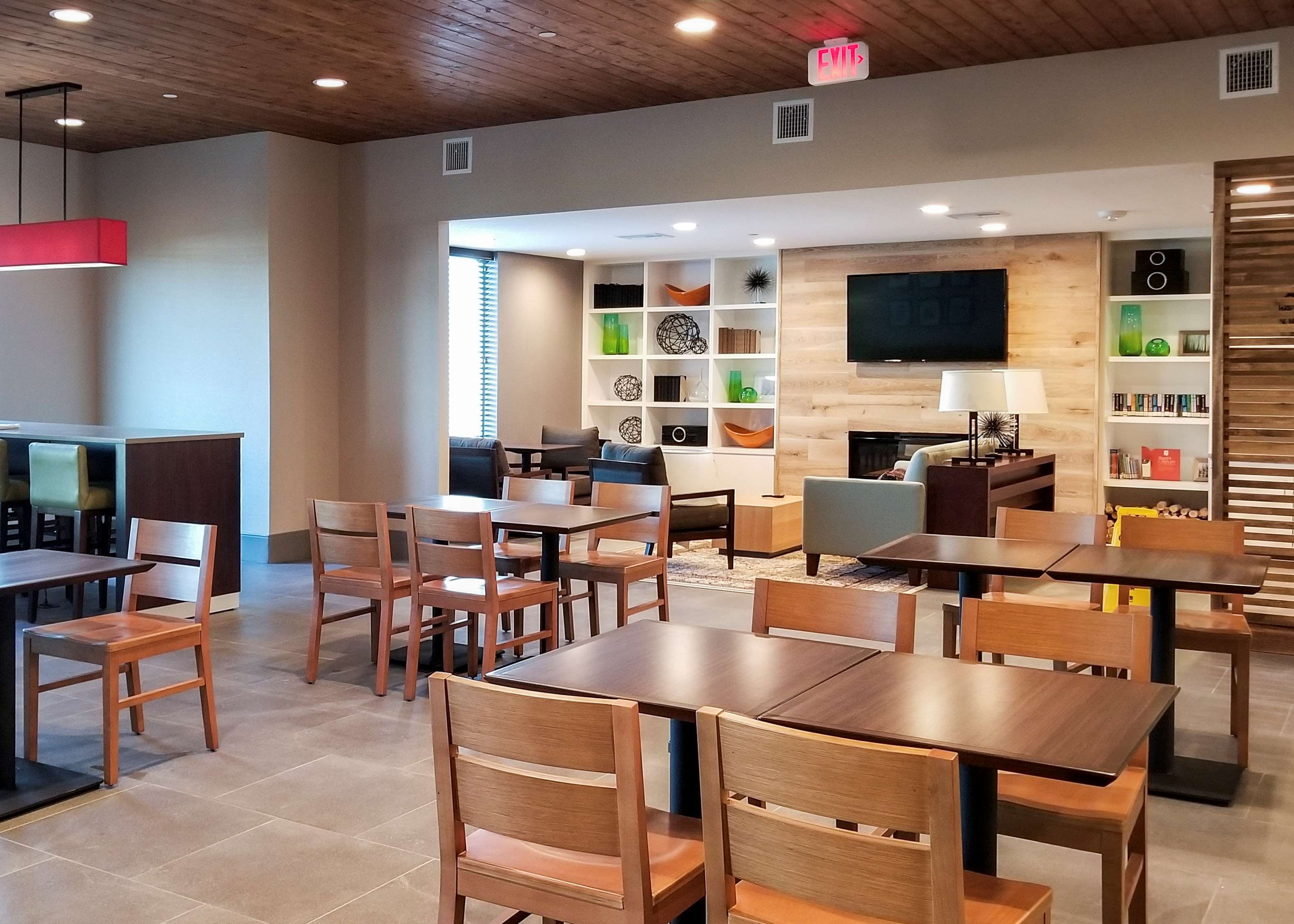 Country Inn & Suites by Radisson, New Braunfels, TX Photo