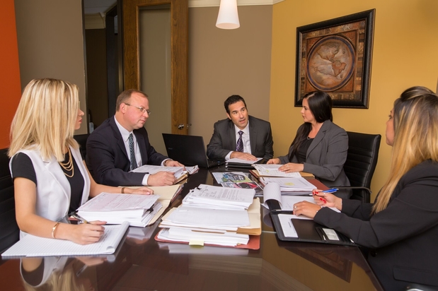 Images Stewart J. Guss, Attorney At Law
