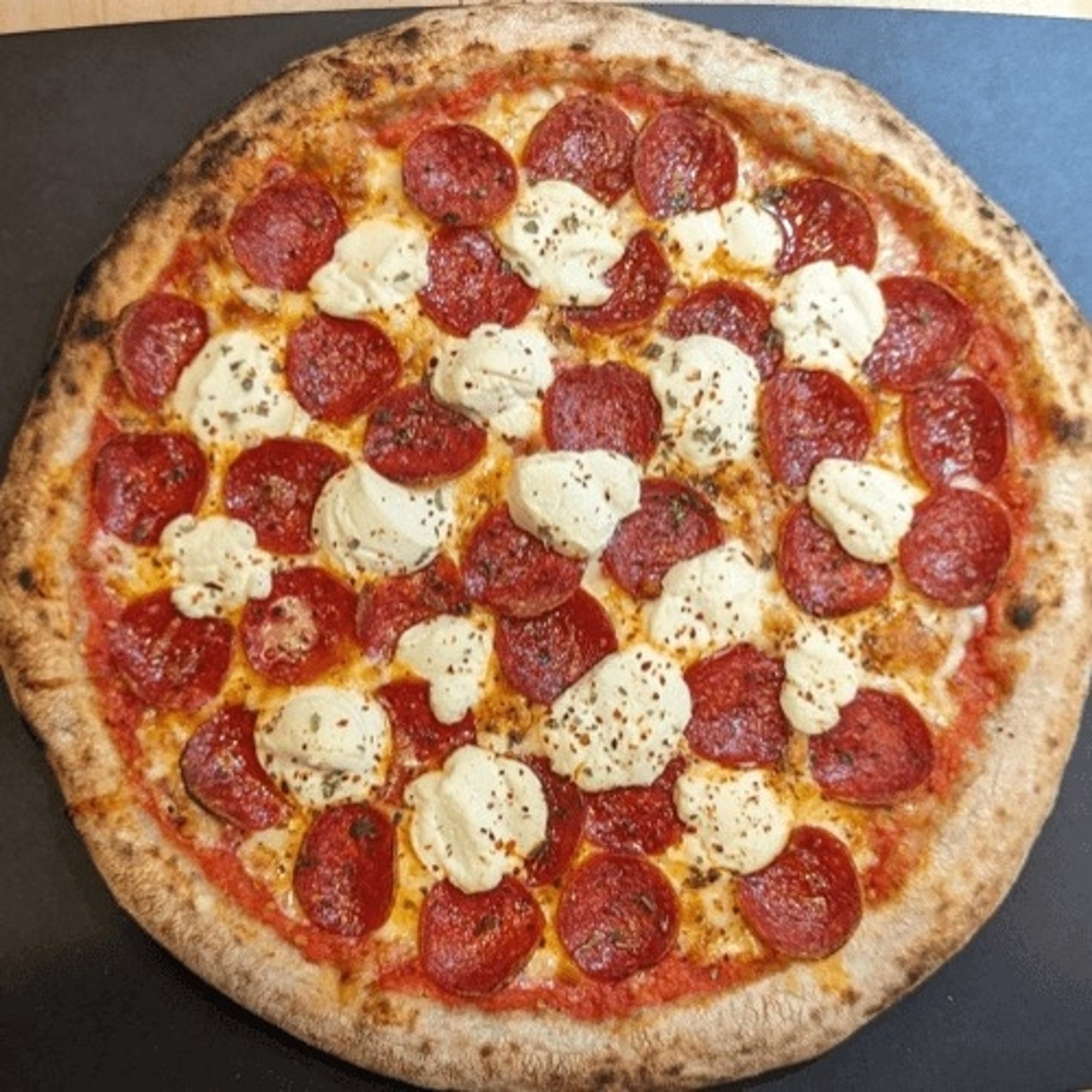 10" Nixon Pizza