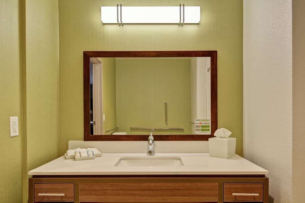 Home2 Suites by Hilton Rochester Mayo Clinic Area Image