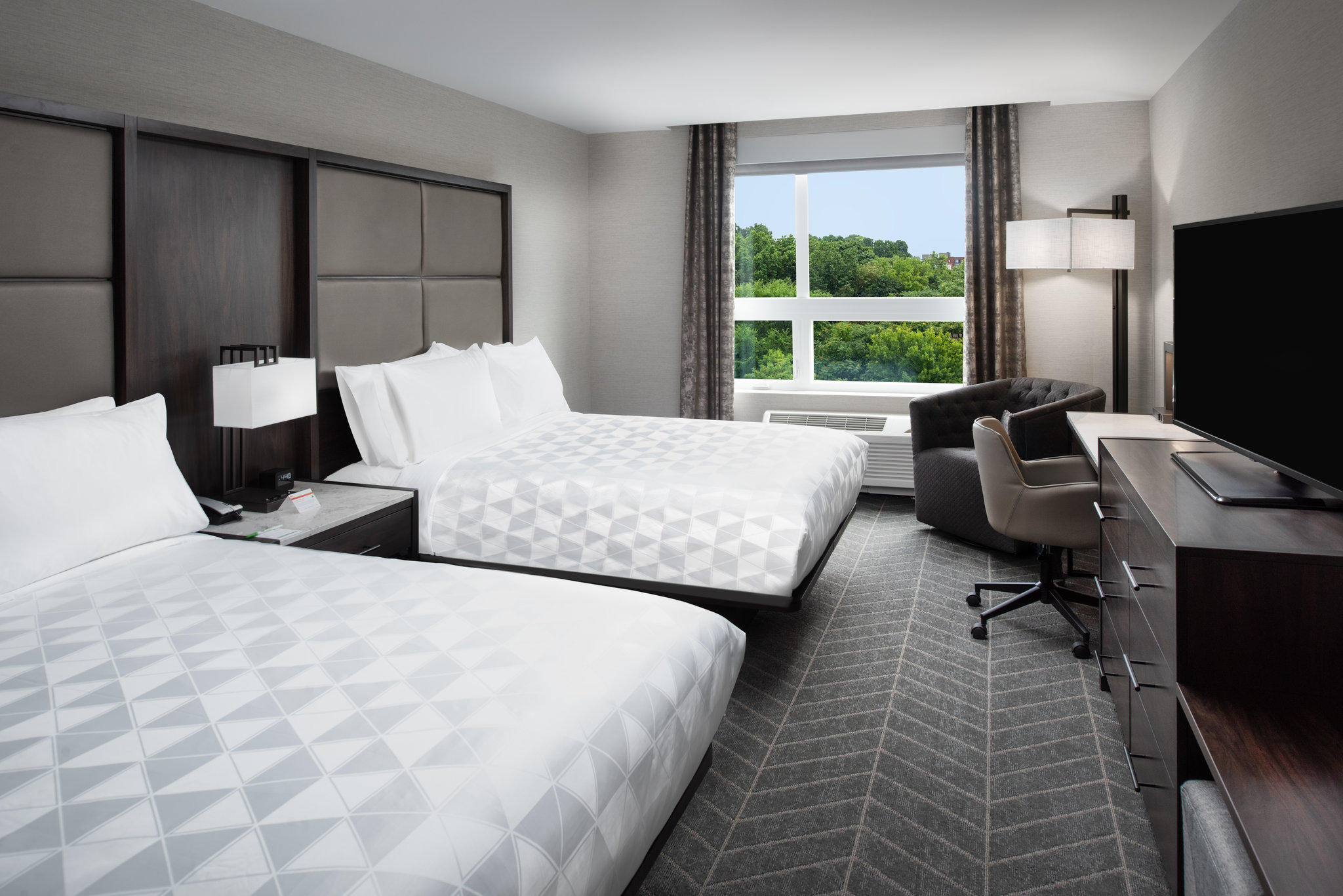 Holiday Inn Boston Logan Airport - Chelsea Photo