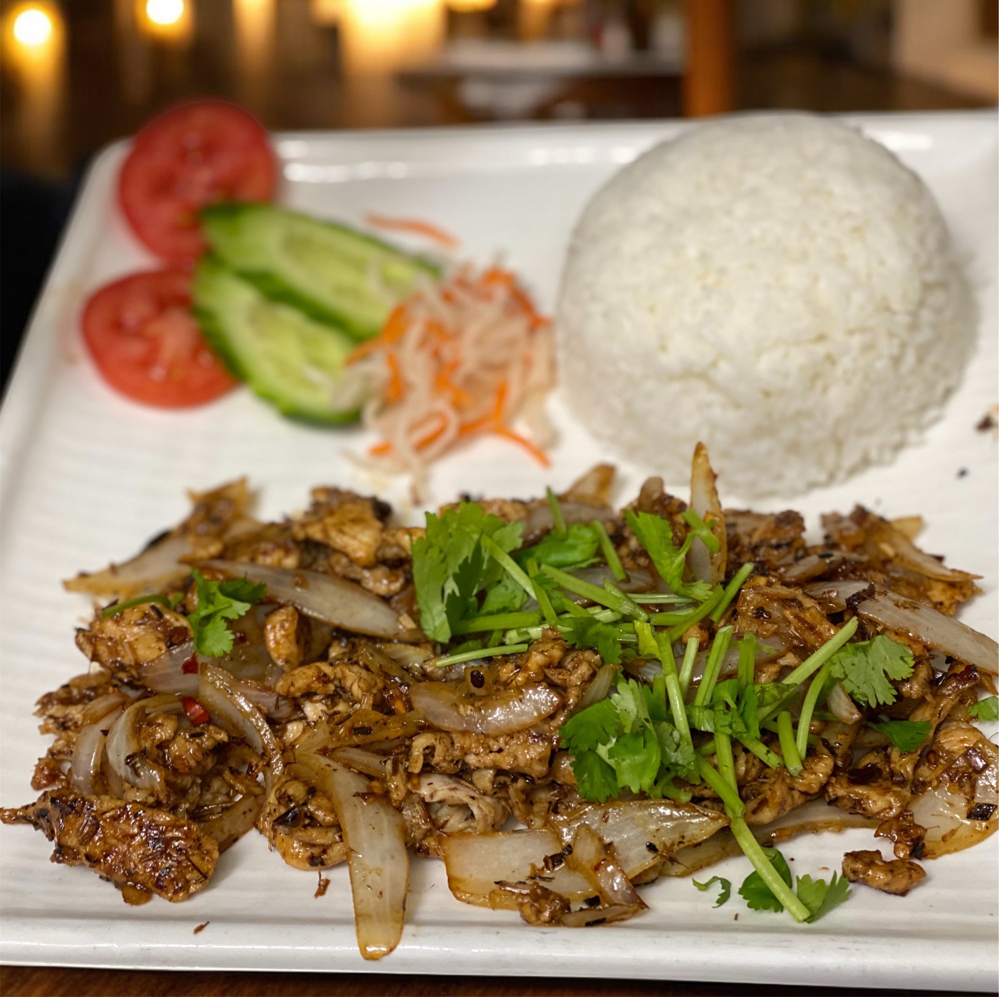 F7. Spicy Lemongrass Stir Fried