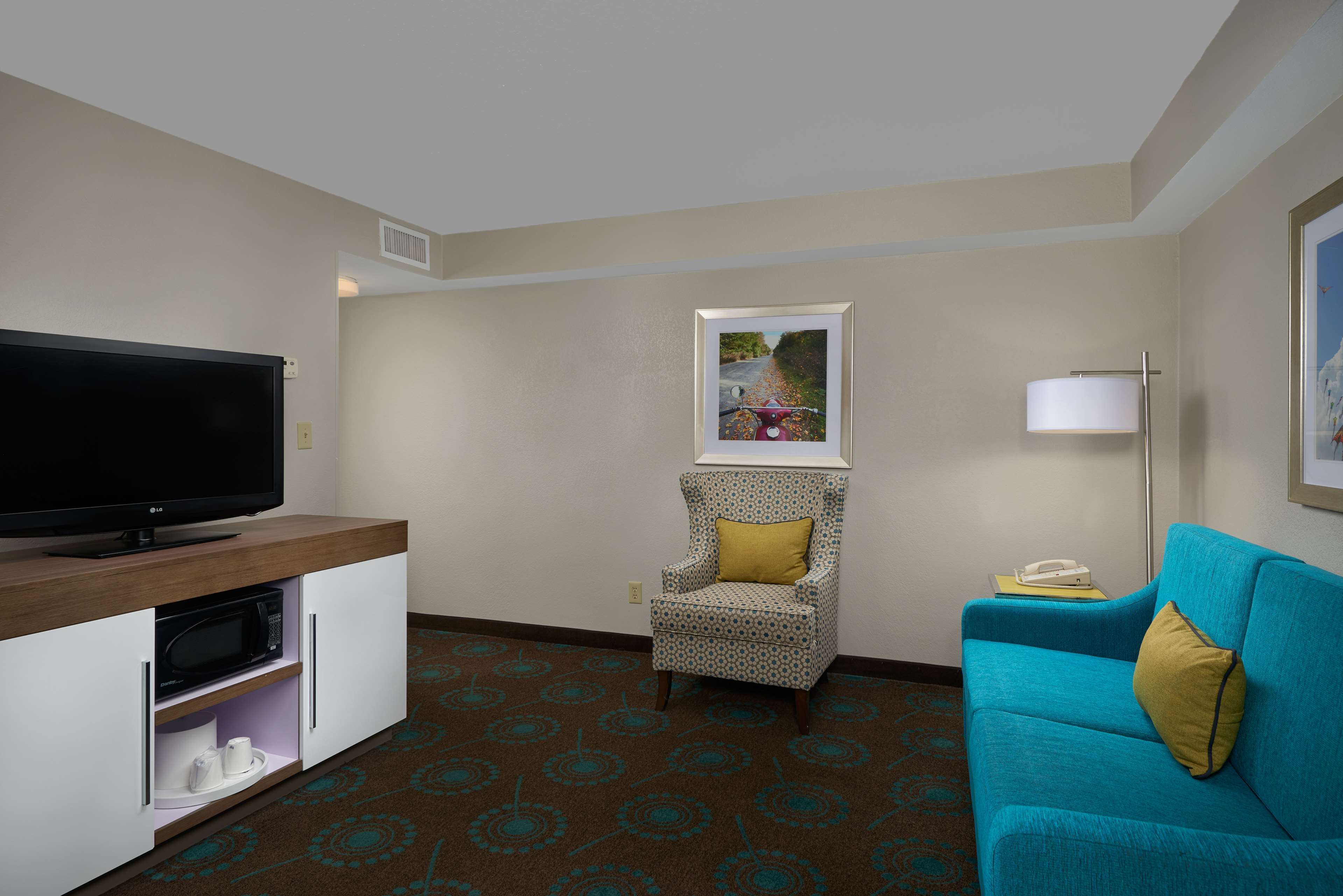 Hampton Inn Goldsboro, 905 N. Spence Avenue, Goldsboro, NC