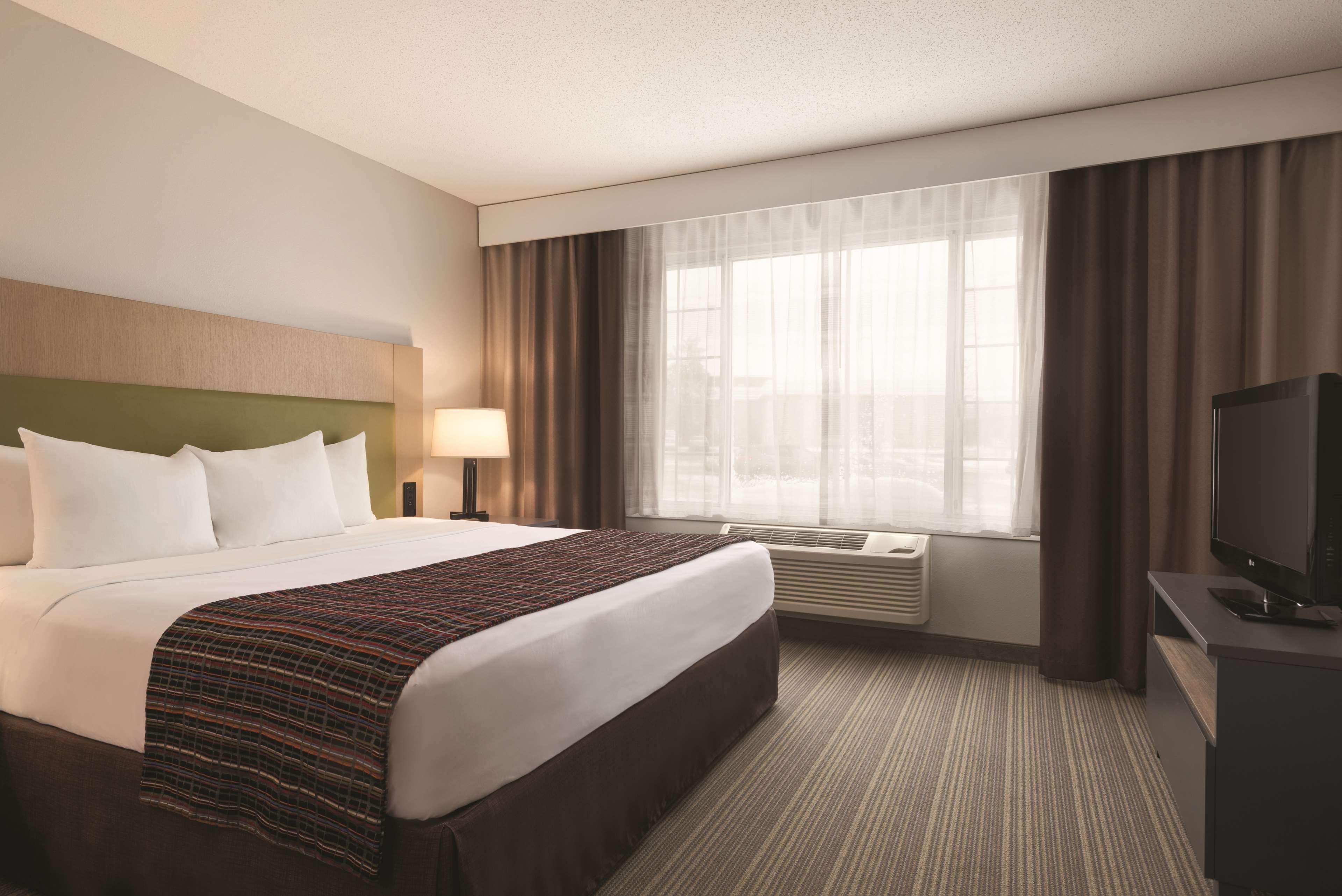 Country Inn & Suites by Radisson, Grand Rapids, MN Photo