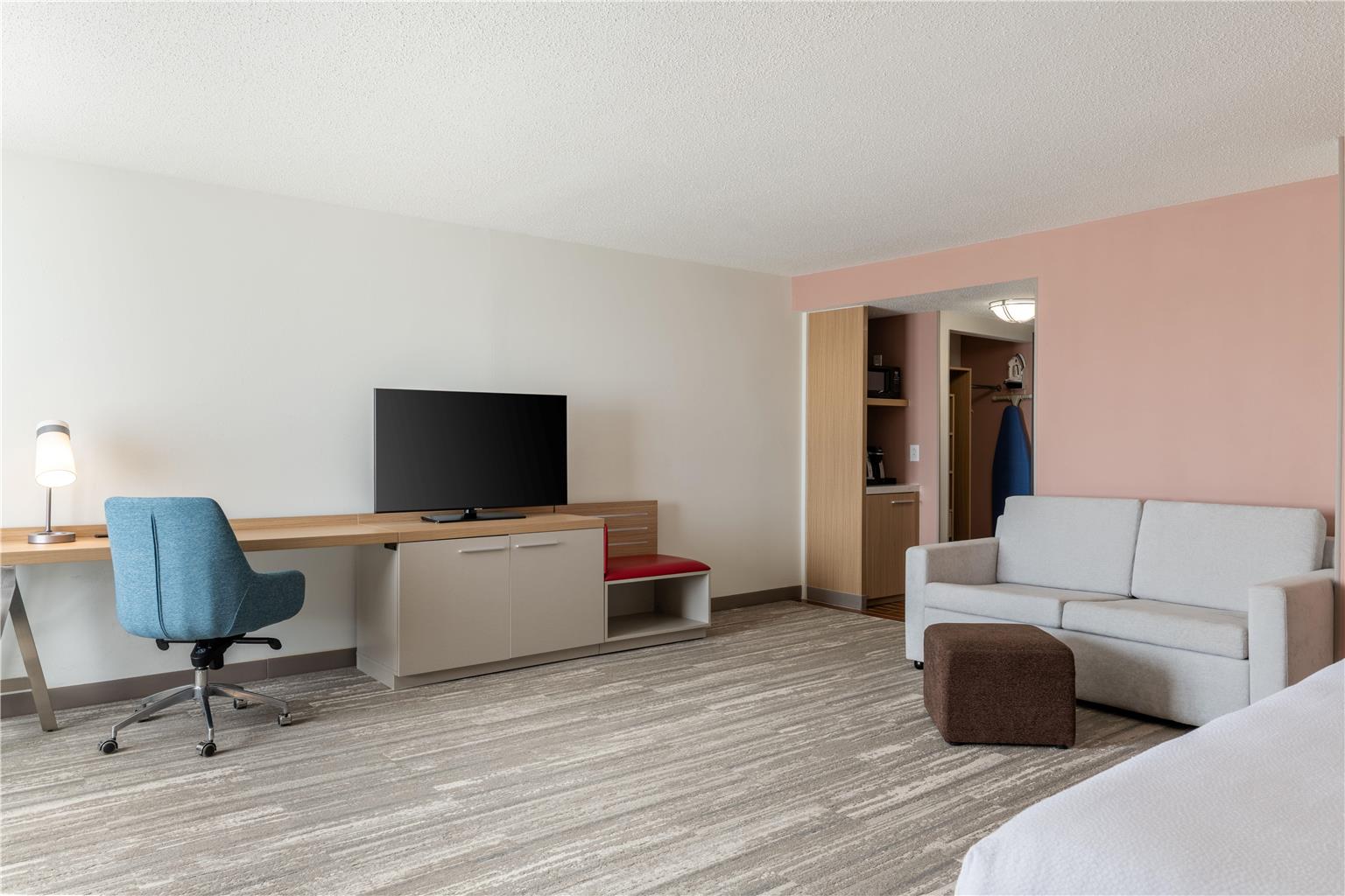 Hilton Garden Inn Portland Airport Image