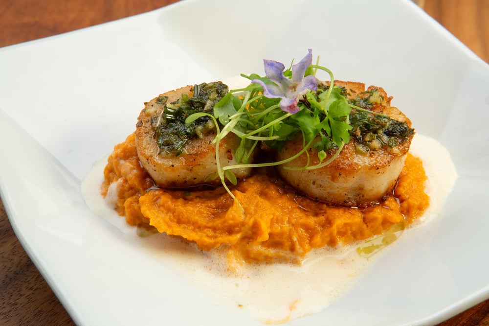 Herb Crusted Scallops*