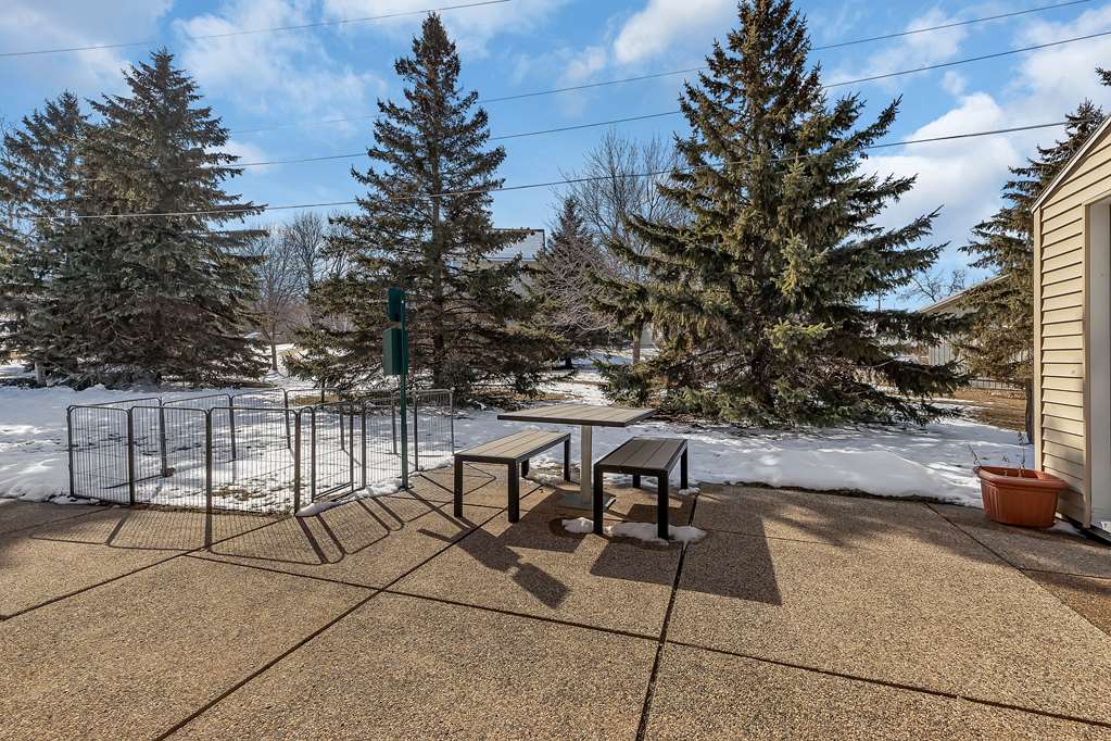 SureStay by Best Western Spicer Image