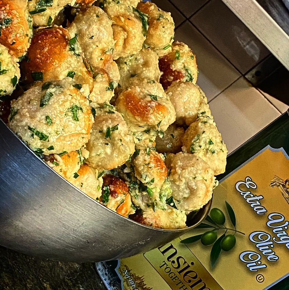 Garlic Knots
