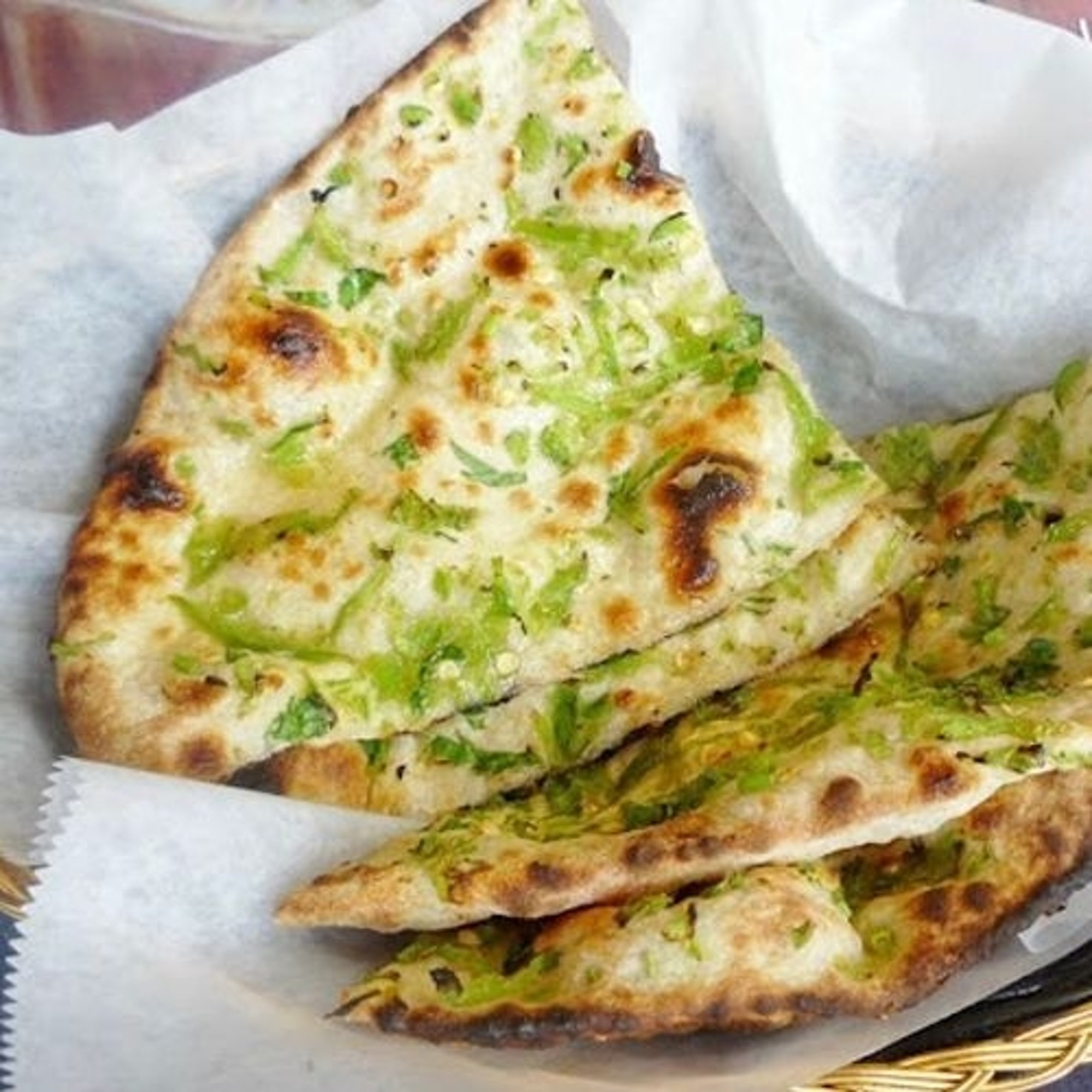 CHILLI GARLIC NAAN