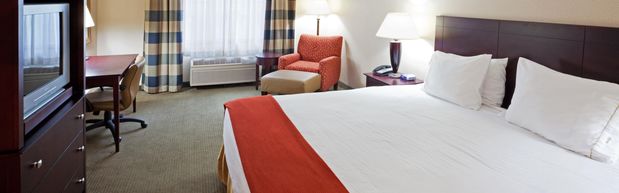 Images Holiday Inn Express & Suites Freeport - Brunswick Area