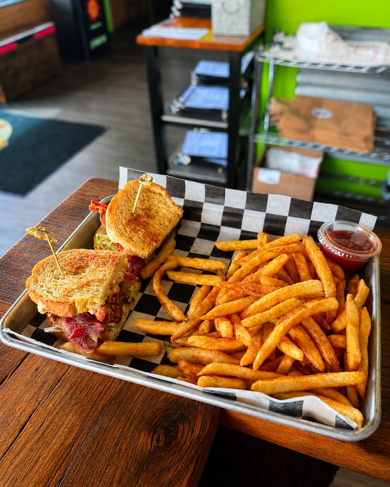BLT